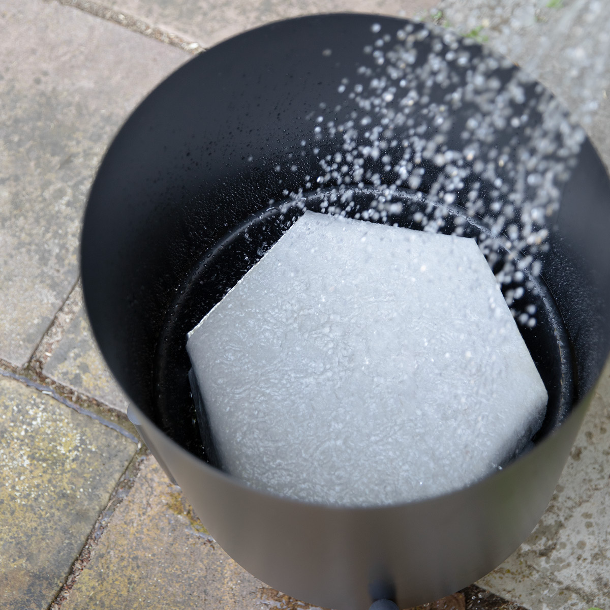 Eva Solo Simply Grow Ytterkruka stor 42x51 cm svart