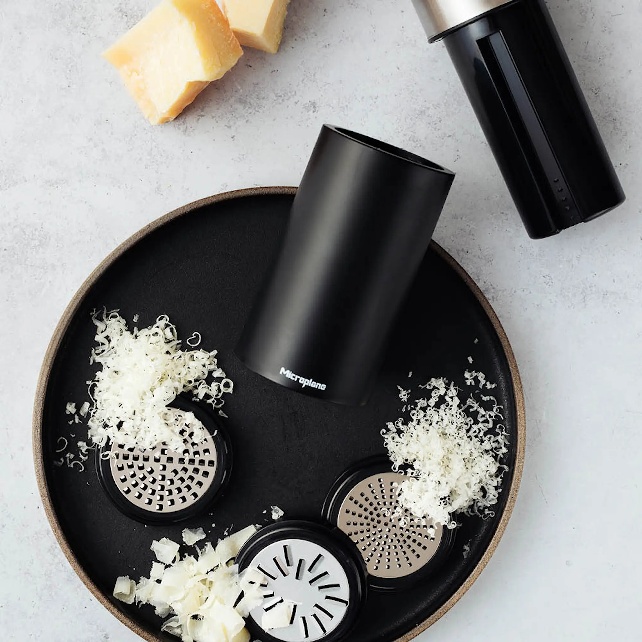 Microplane Yleisraastin 3 terällä musta