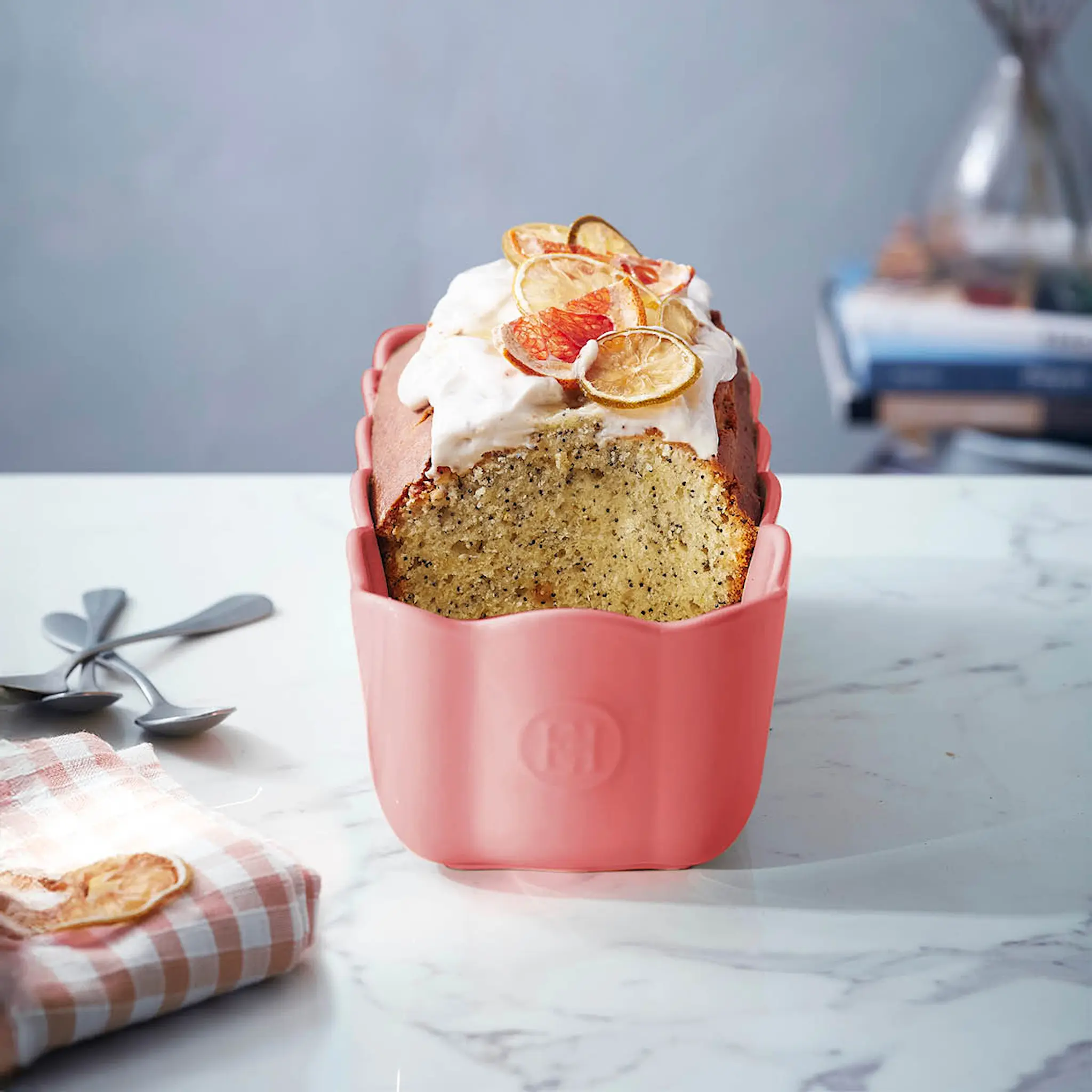 Emile Henry Madeleine Leipävuoka 29x9 cm 2 L Bubbelgum