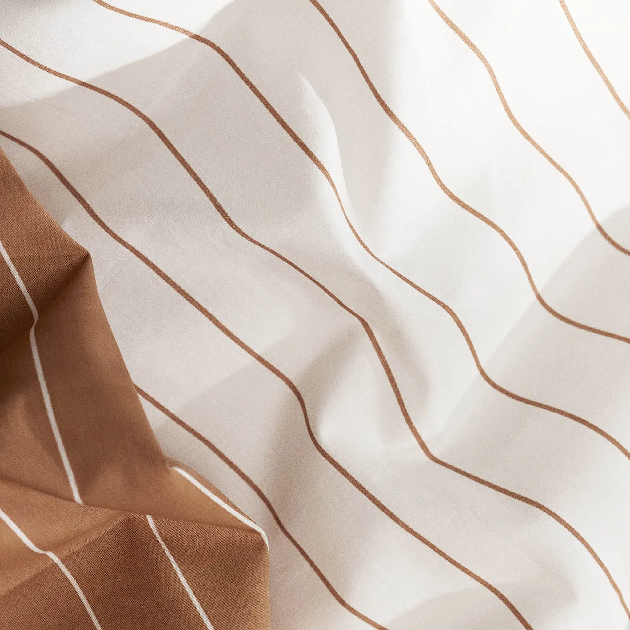 Juna Soft påslakanset 200x220 cm offwhite/karamell