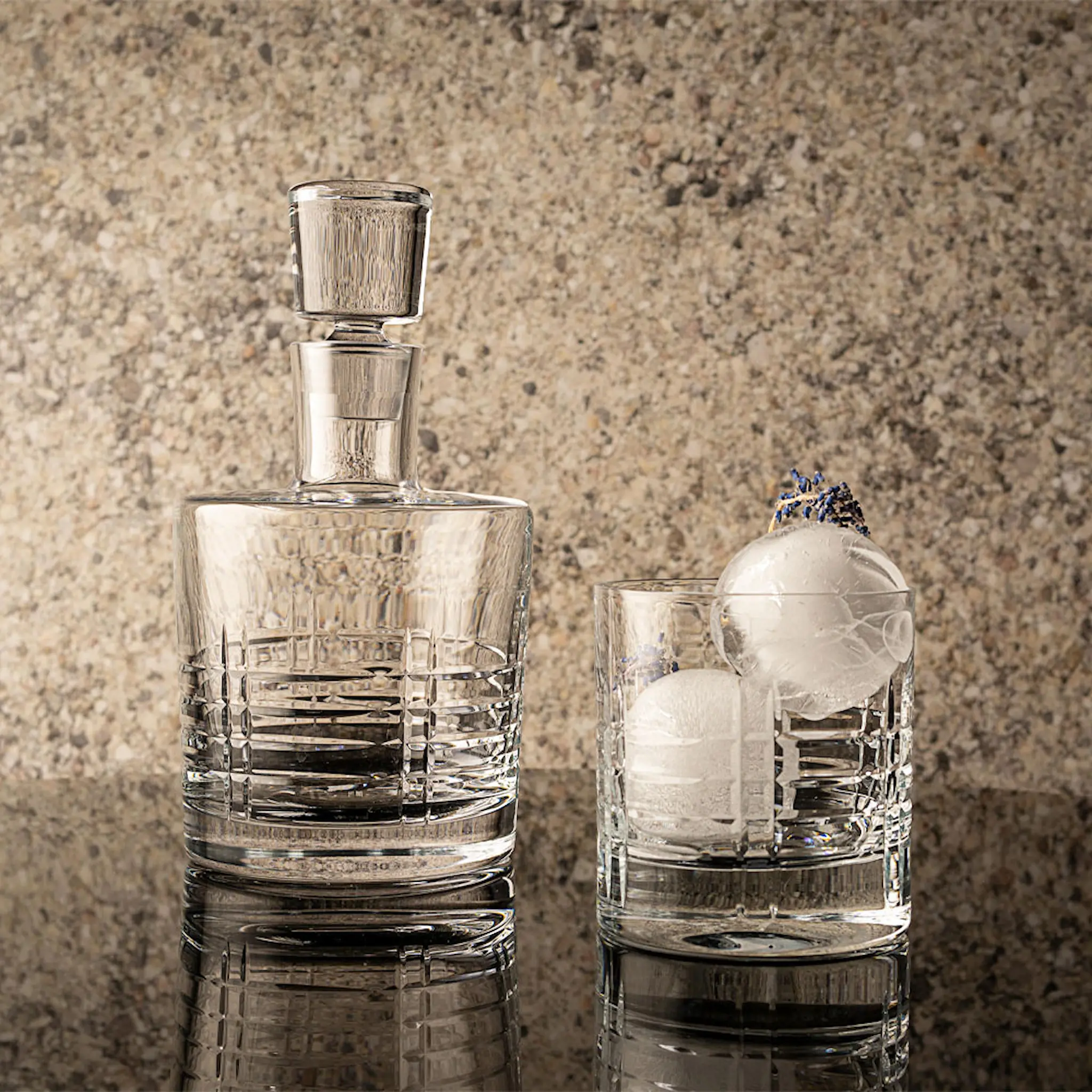 Zwiesel Glas Basic Bar whiskeyglass 37 cl 2 stk hover