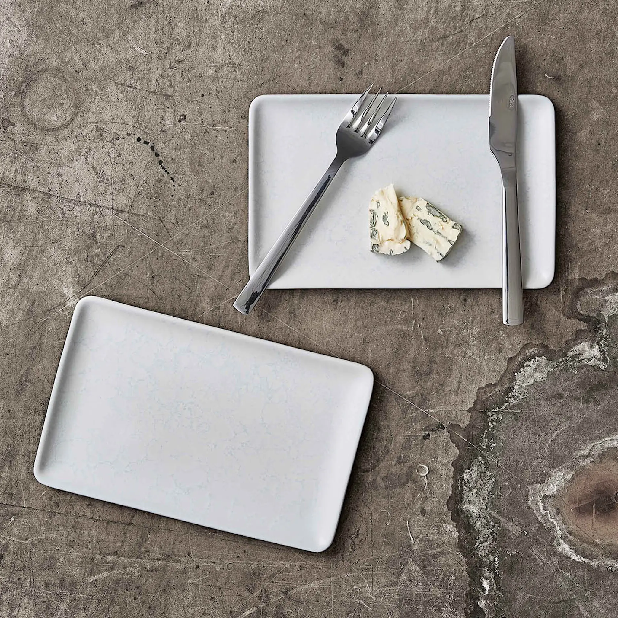 Aida Raw Crafted Arctic White Tallrik 23x15 cm