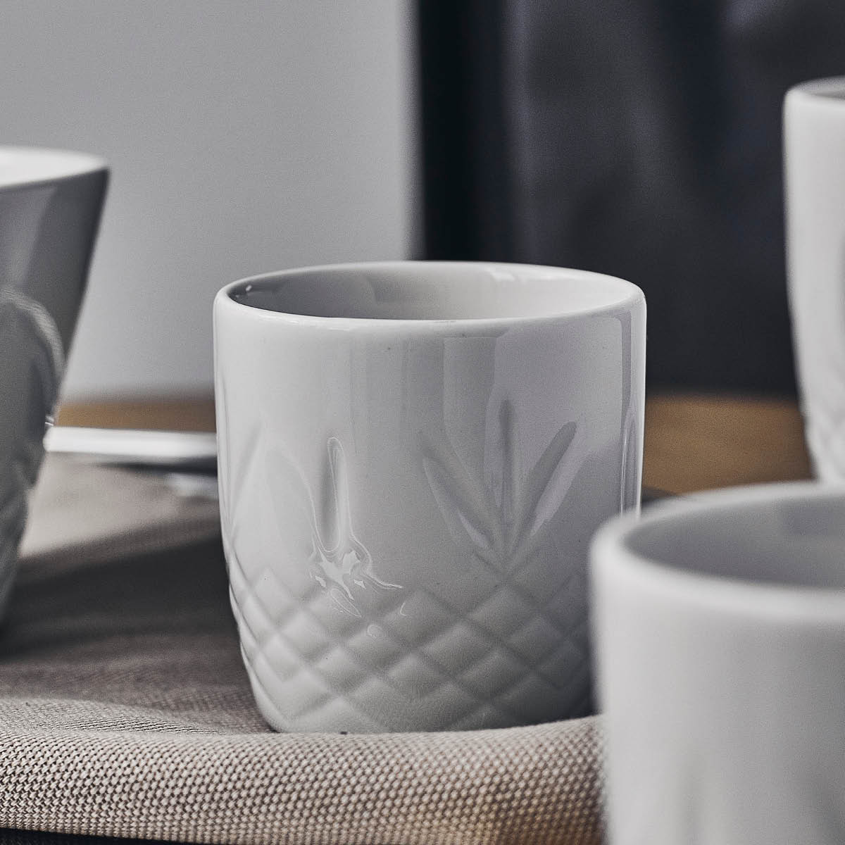 Frederik Bagger Crispy Porcelain krus 28,5 cl 2 stk hvit