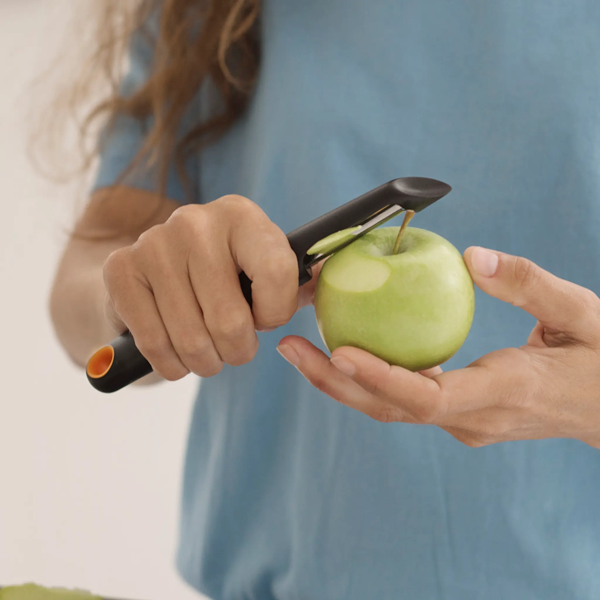 Fiskars Functional Form Kuorija kääntyväteräinen