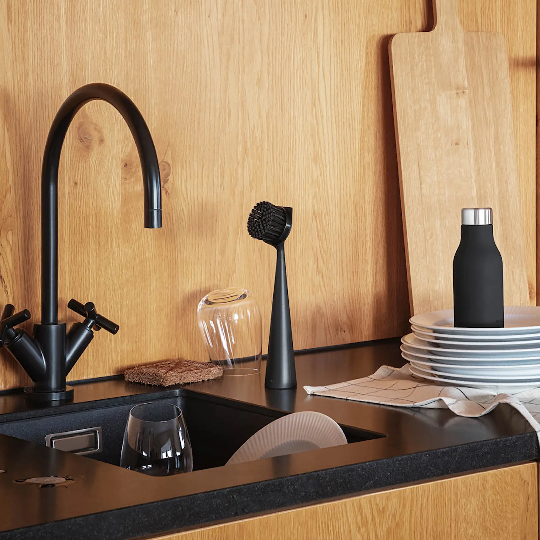 Eva Solo Eva Solo Tiskiharja 23 cm Musta