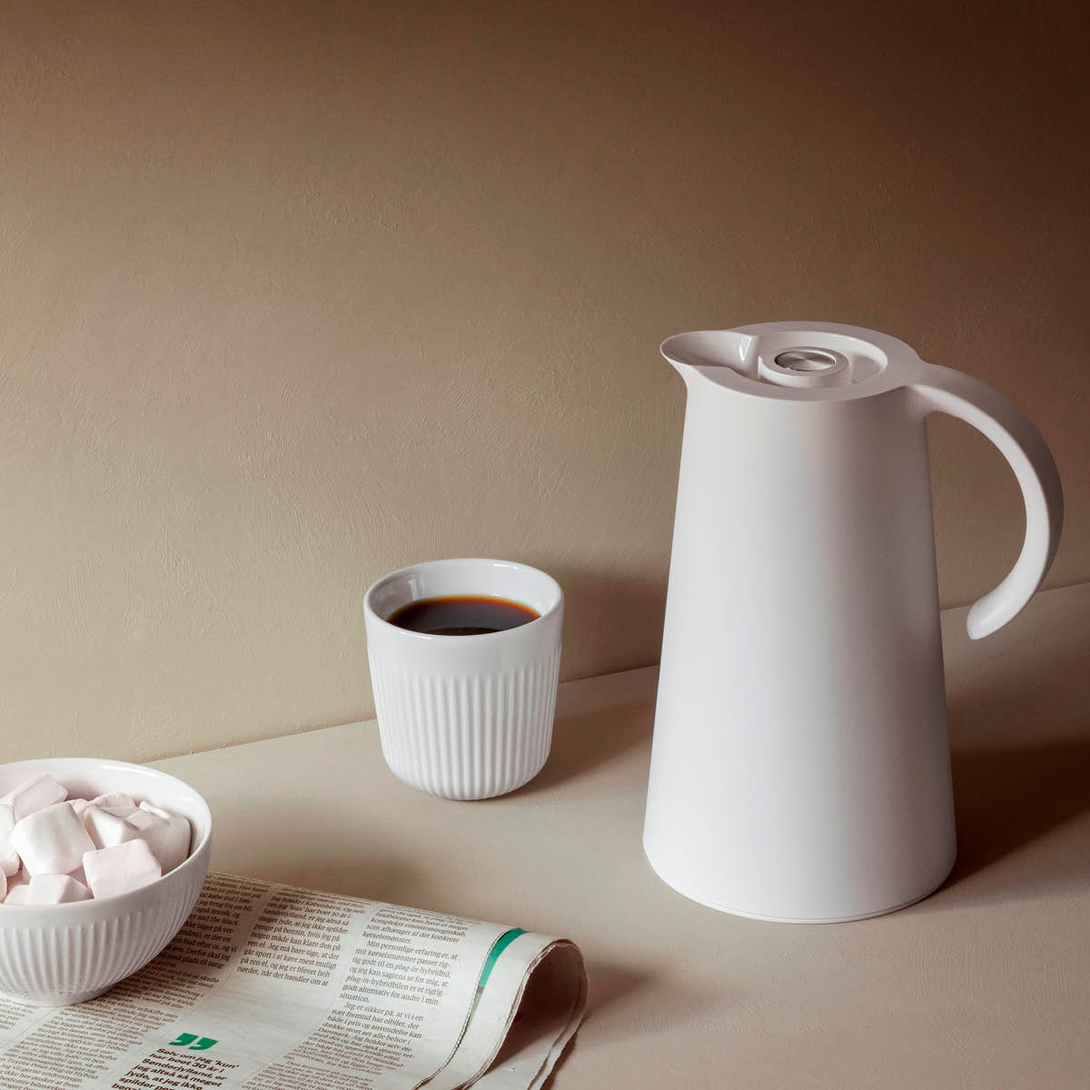 Eva Solo Rise Termoskanna 1 L Vit