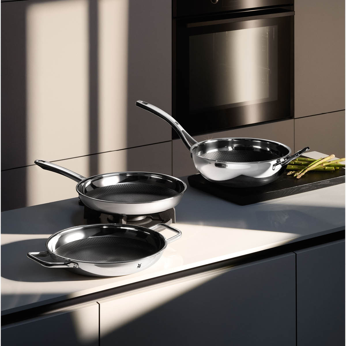 WMF Profi Resist Paistinpannu 28 cm Hexagon