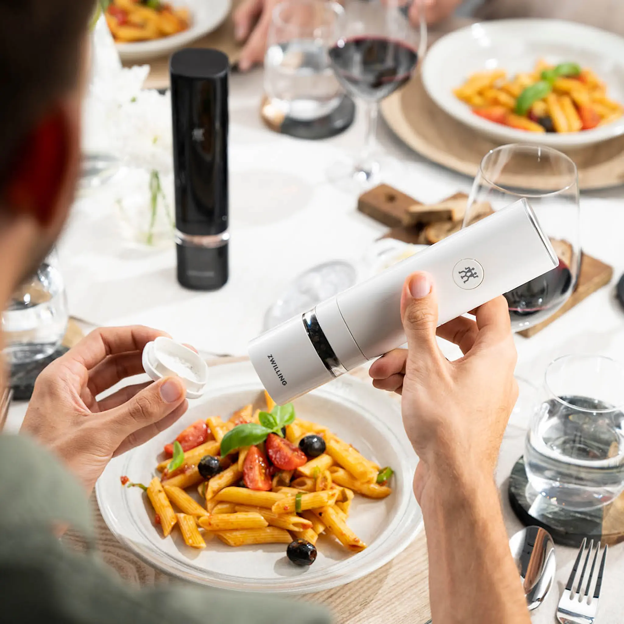 Zwilling Enfinigy elektrisk salt- och pepparkvarn 21,3 cm vit