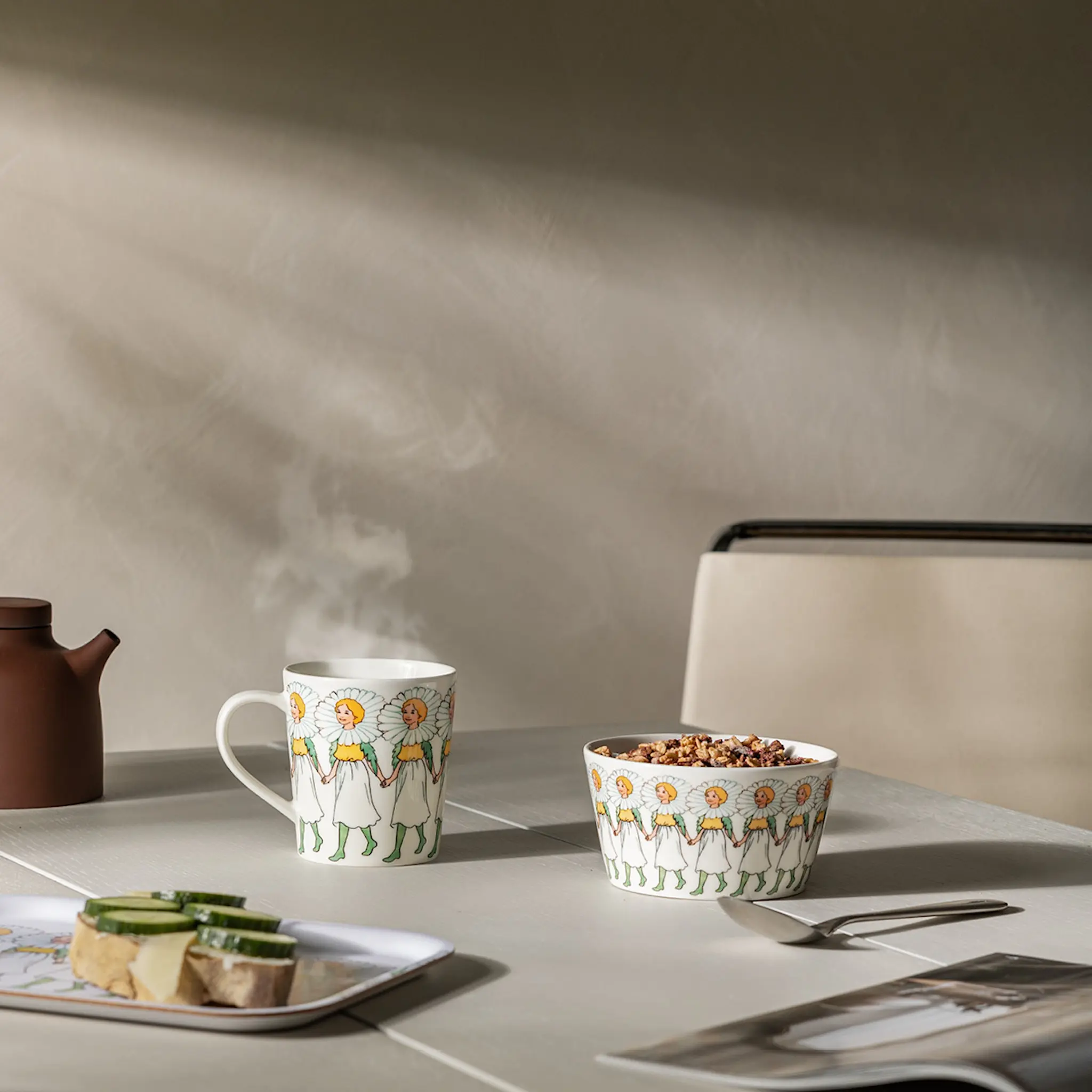 Design House Stockholm Elsa Beskow Tarjotin 20x27 cm Päivänkakkara