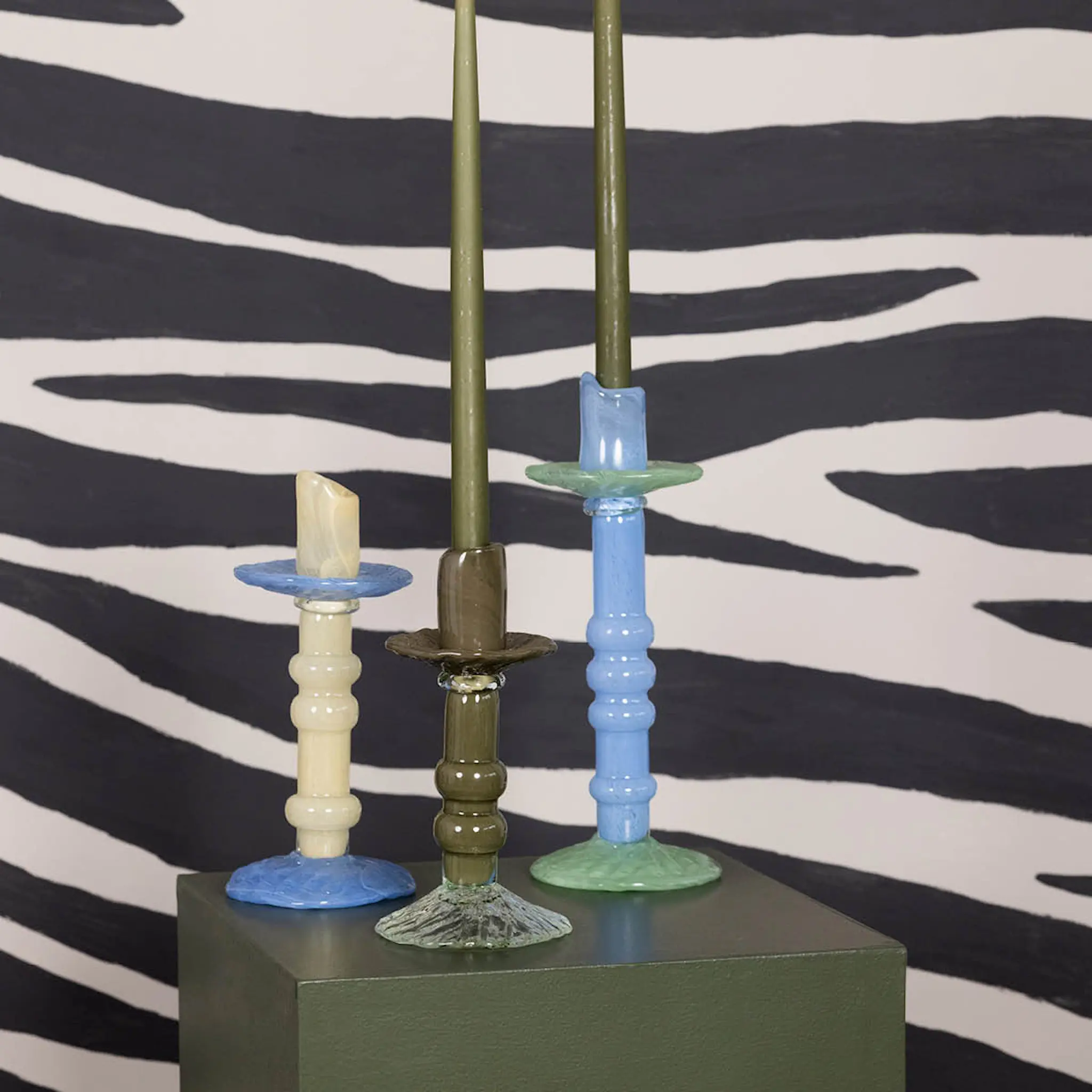 ByOn Lara S ljusstake 22 cm grön/klar