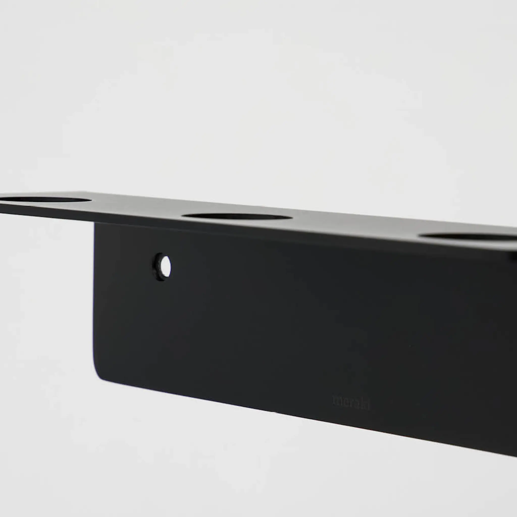 Meraki Såpepumpeholder 3 hull svart