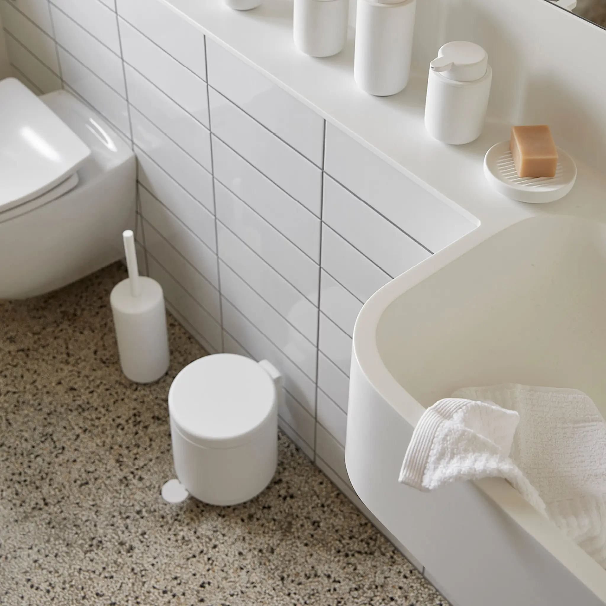 Zone Classic handduk 50x70 cm white