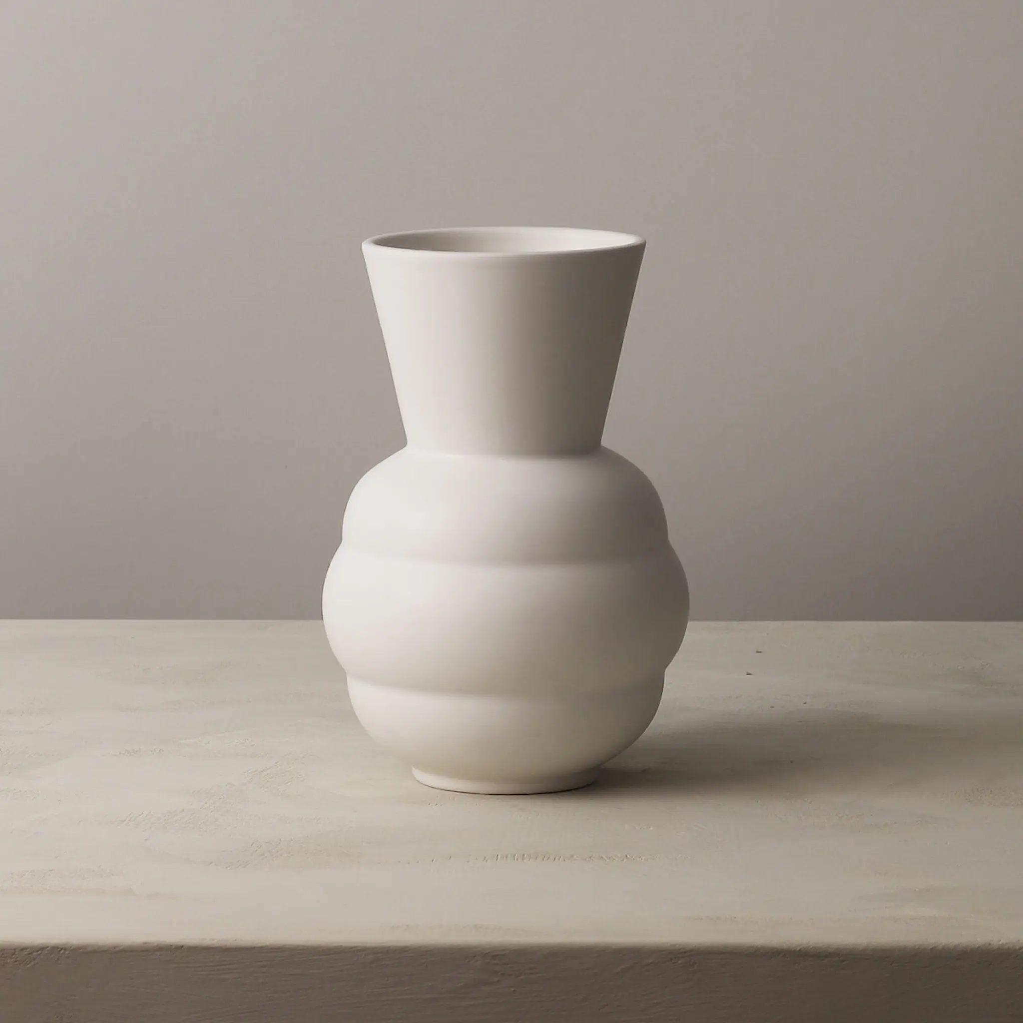 Knabstrup Keramik Tortus Archie No.1 vas 21 cm vit