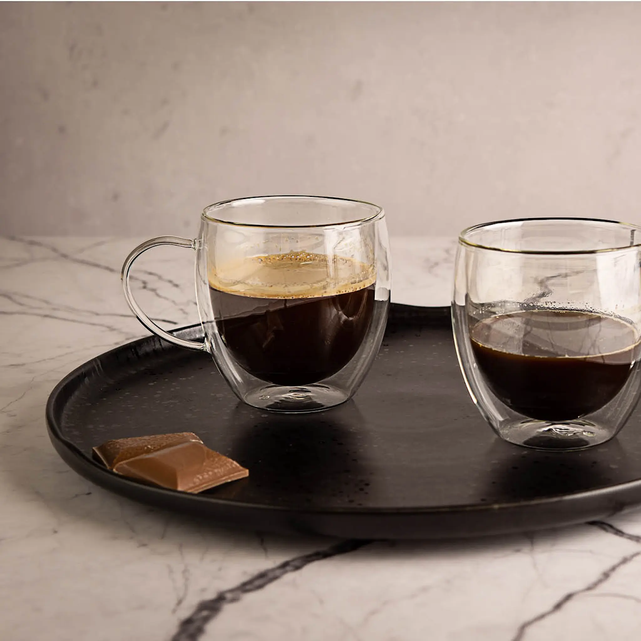 Modern House Black Satin Serveringsfat 32 cm