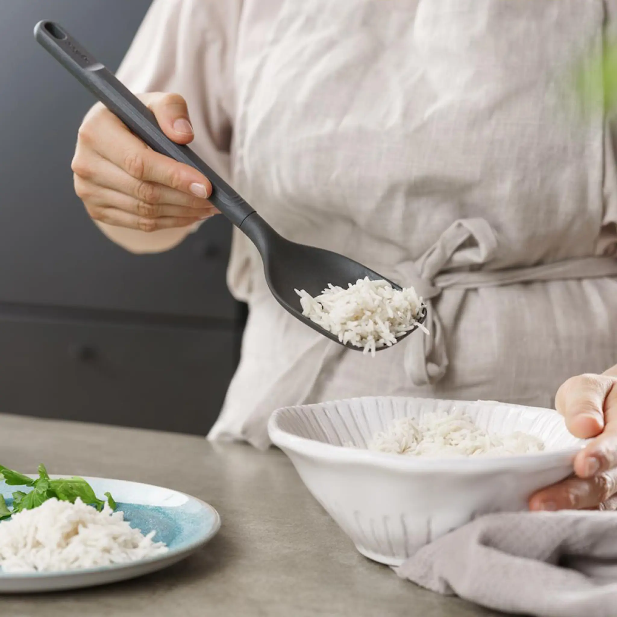 Zyliss Gryteskje large 31,7 cm grå hover