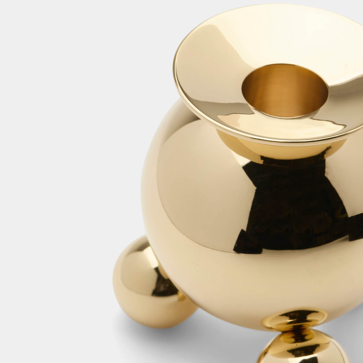 Skultuna Kulljusstake enkel 9,5 cm mässing