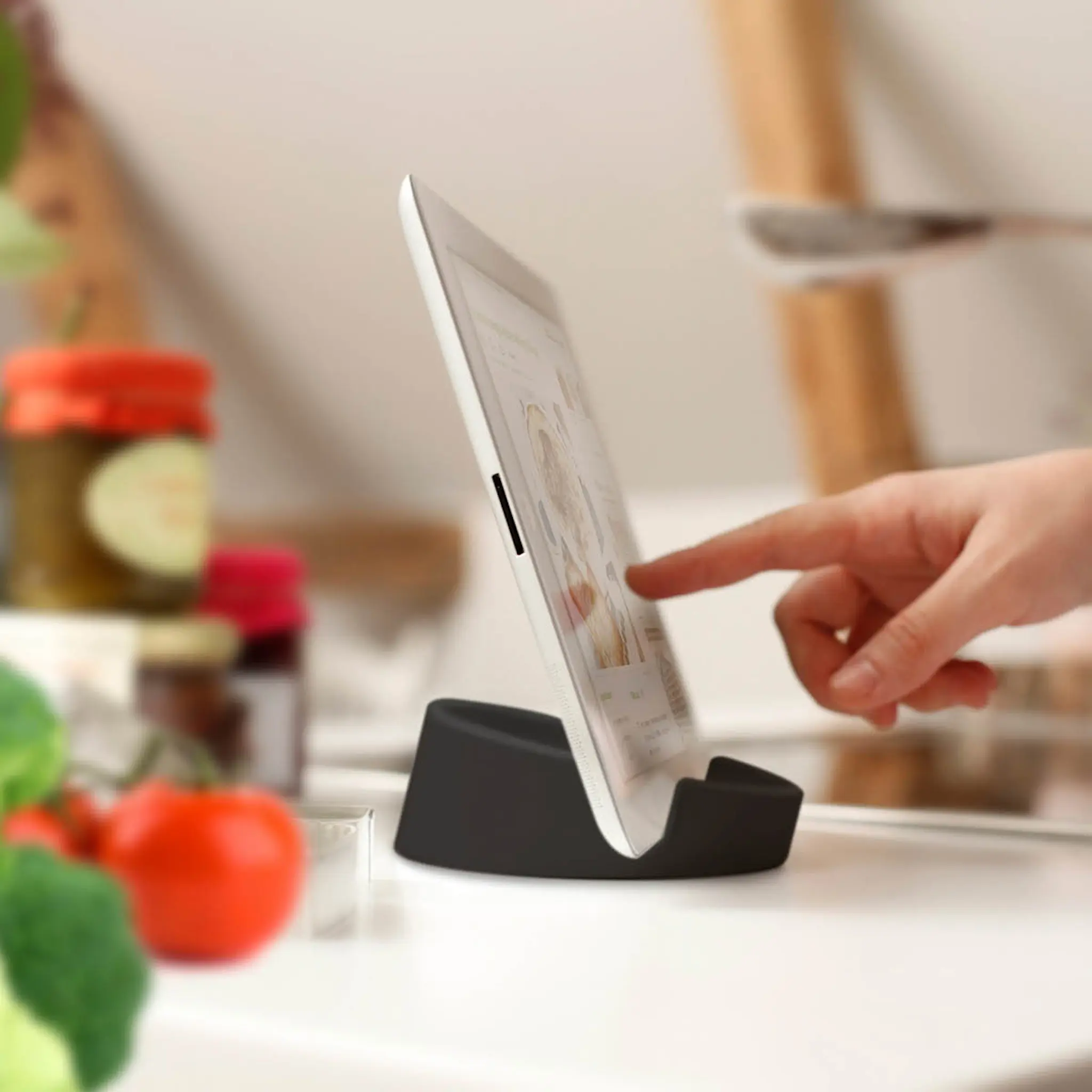 Bosign Kitchen Tablet Stand Kännykän/tabletin pidike 11,4 cm Musta
