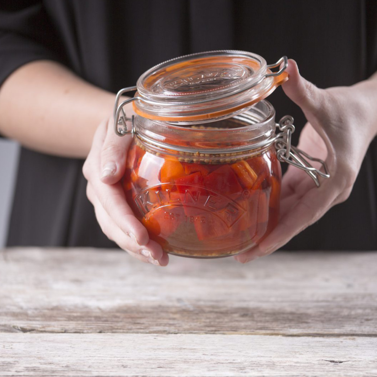 Kilner Bygel oppbevaringsglass 0,5L hengslet lokk