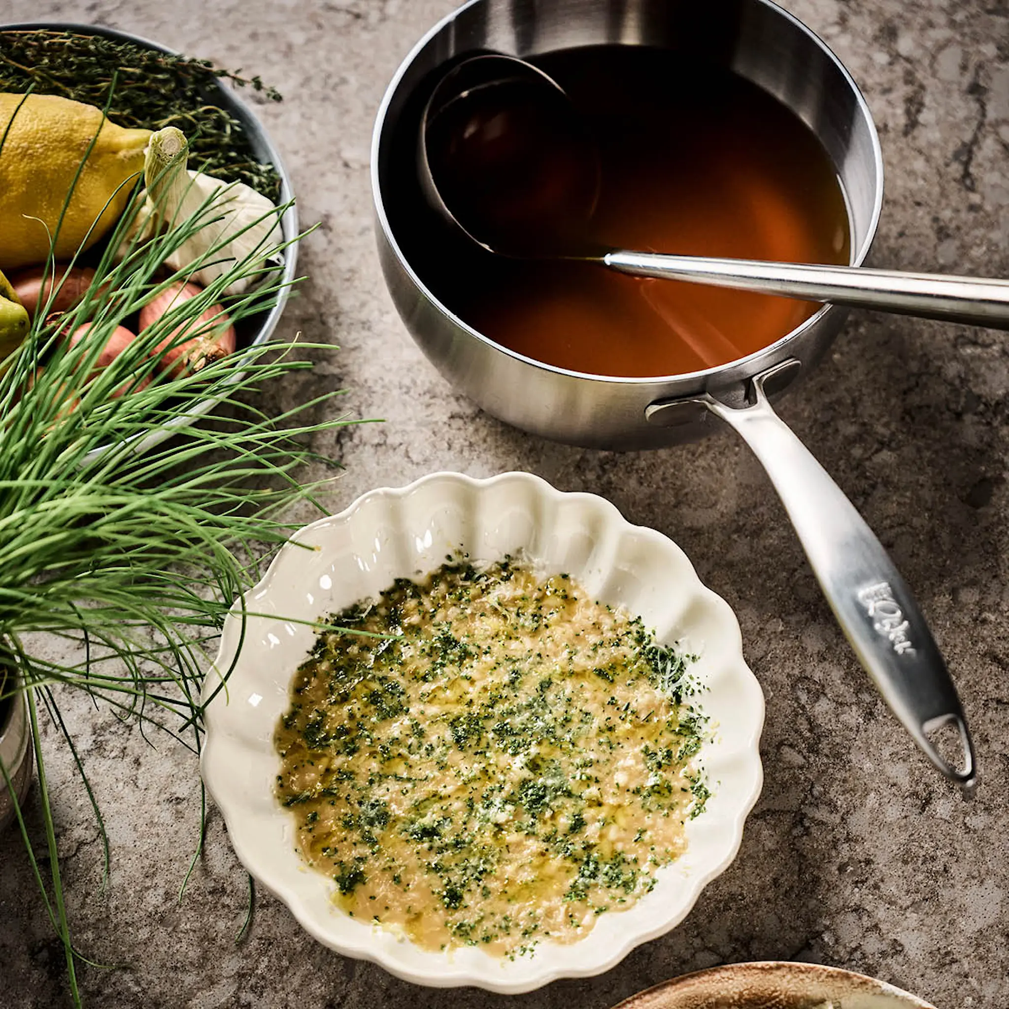 Modern House Chef Ørjan gryta 2,4 L borstat stål