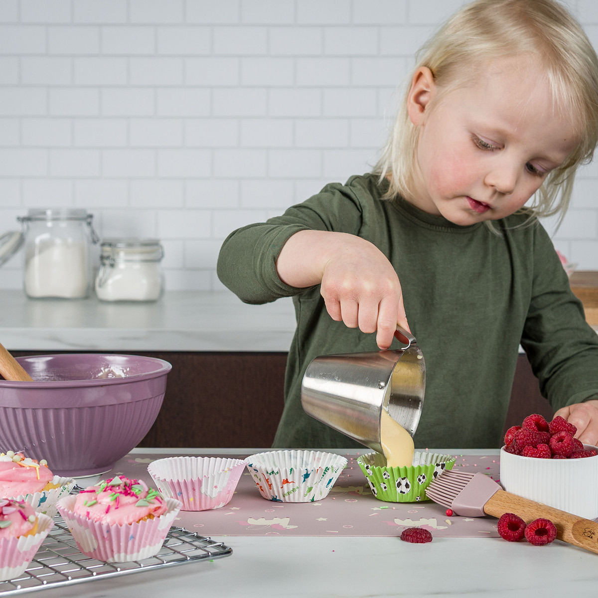 Modern House Chic kids Paperinen muffinivuoka 40 kpl Dinosaurus