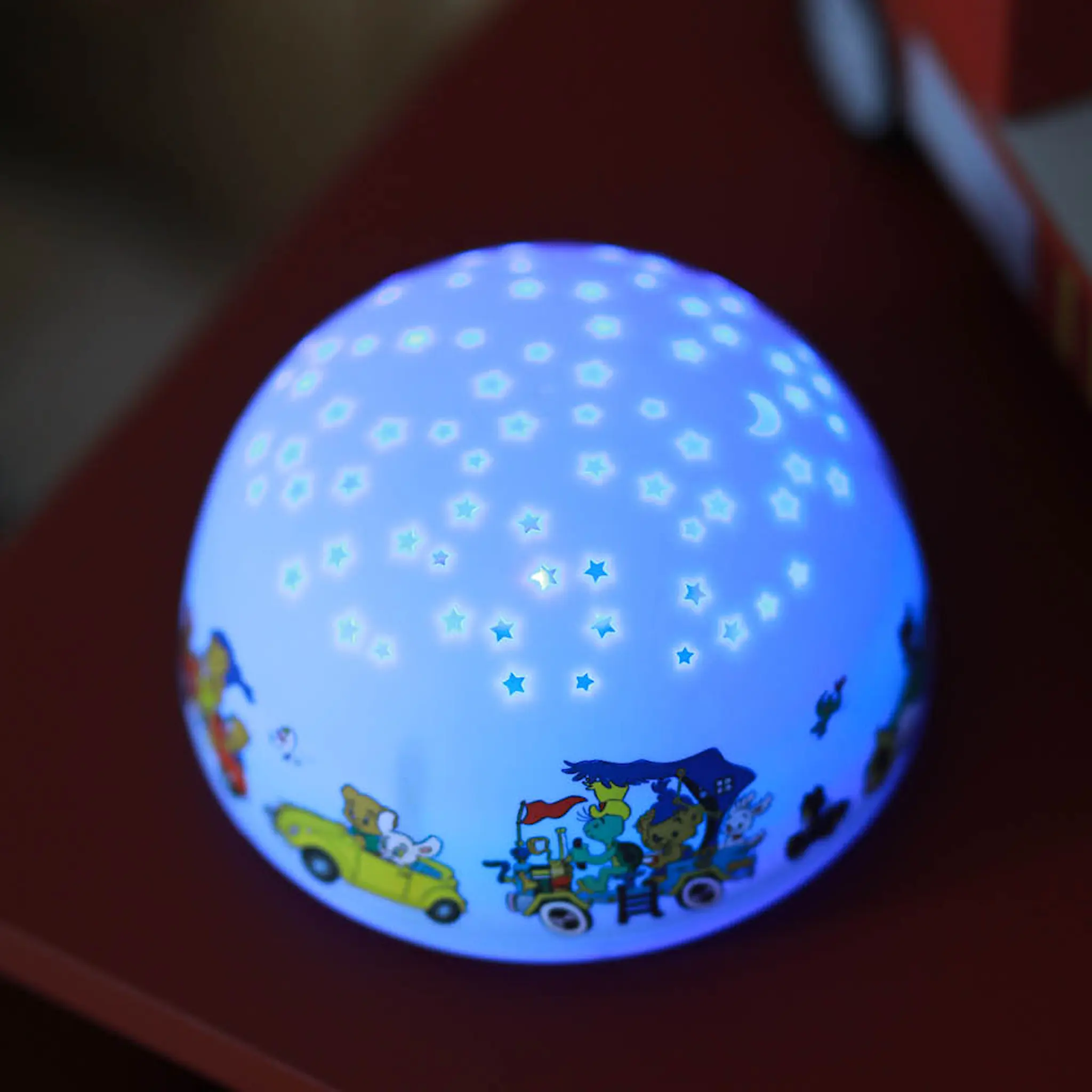 Rätt Start Bamse nattlampa med stjärnhimmel och musik