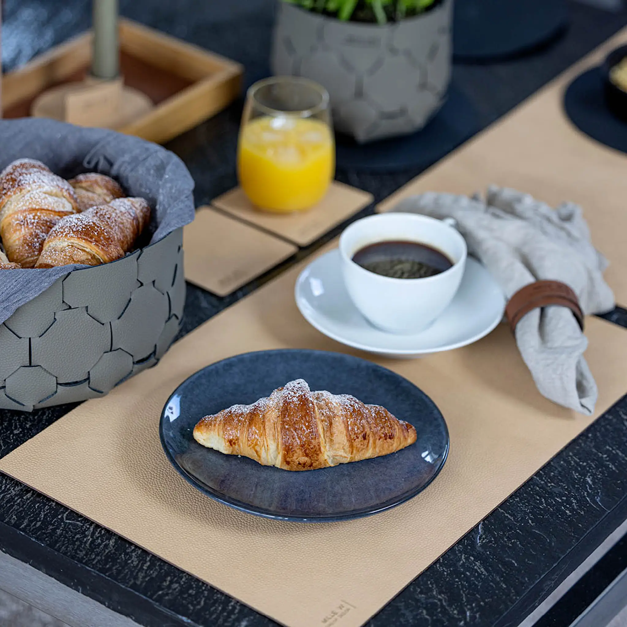 MiLLE W NORDISK DESIGN Rectangular Pöytätabletti 45x35 cm Beige