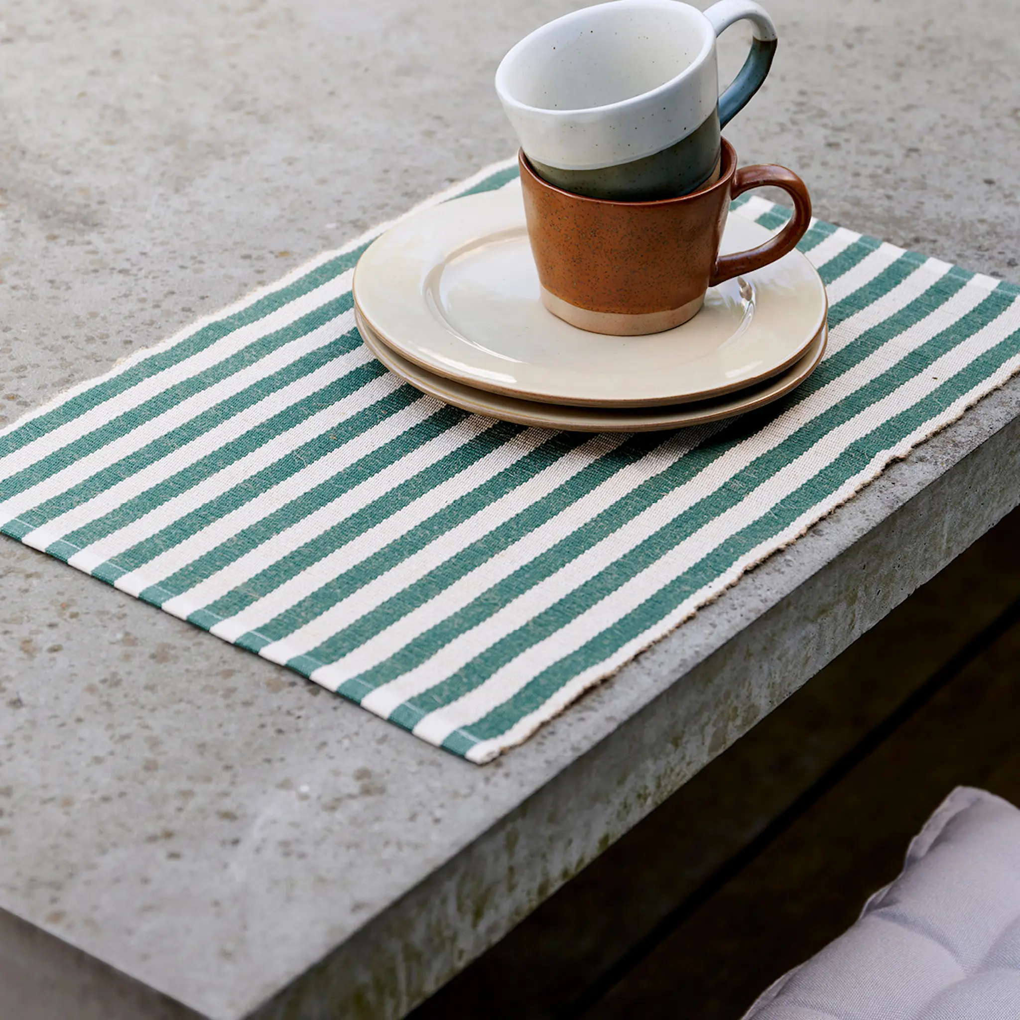 Södahl Statement Stripe spisebrikke 33x48 cm 2 stk green