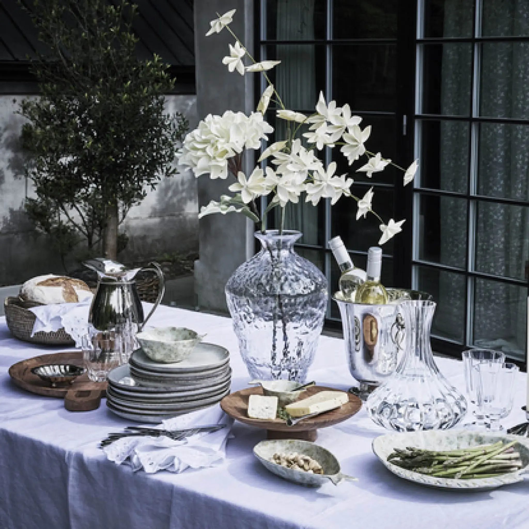 Lene Bjerre Scallia serveringsfat snäcka 12,5 cm silver