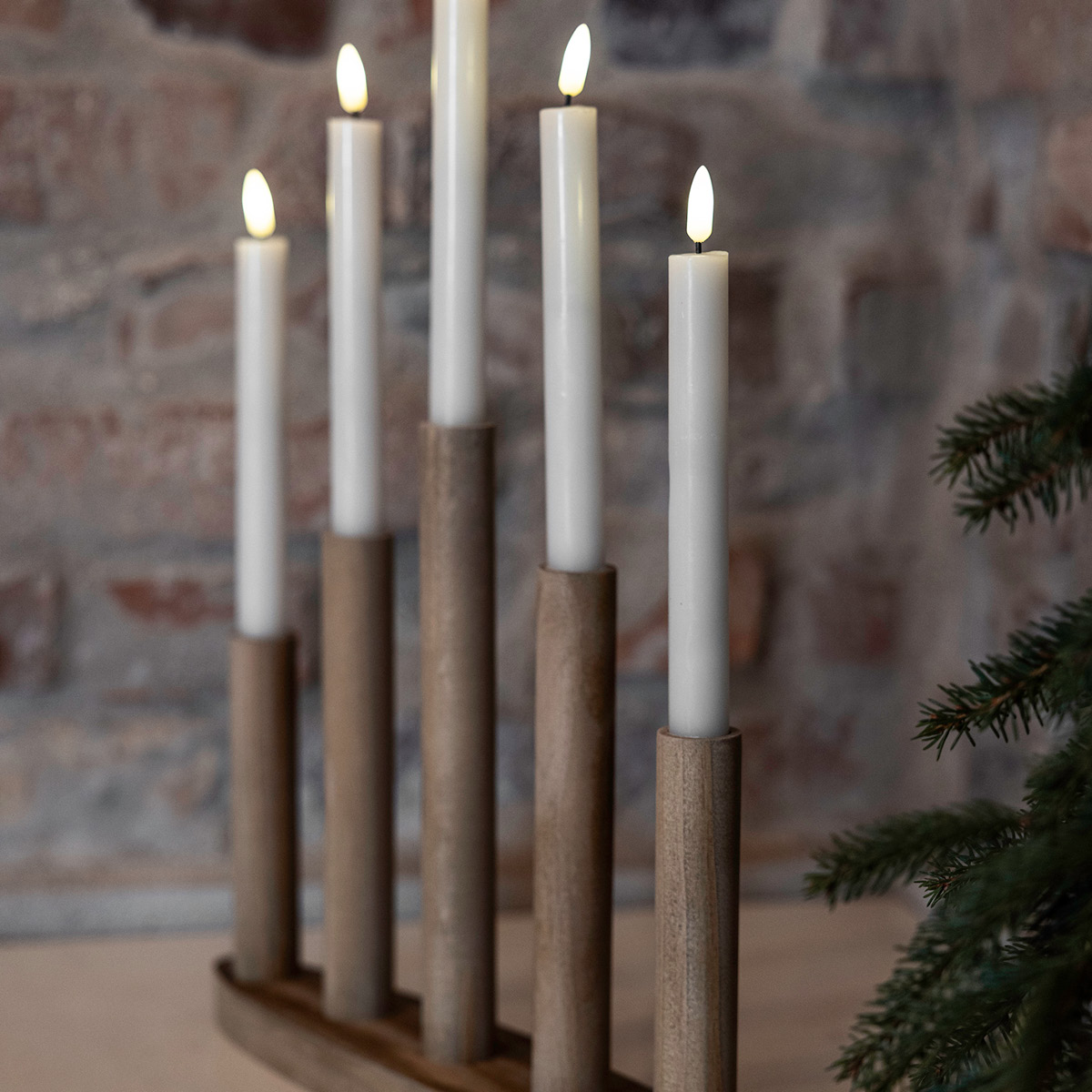 Markslöjd Miila Sähkökynttelikkö johdoton  Ruskea