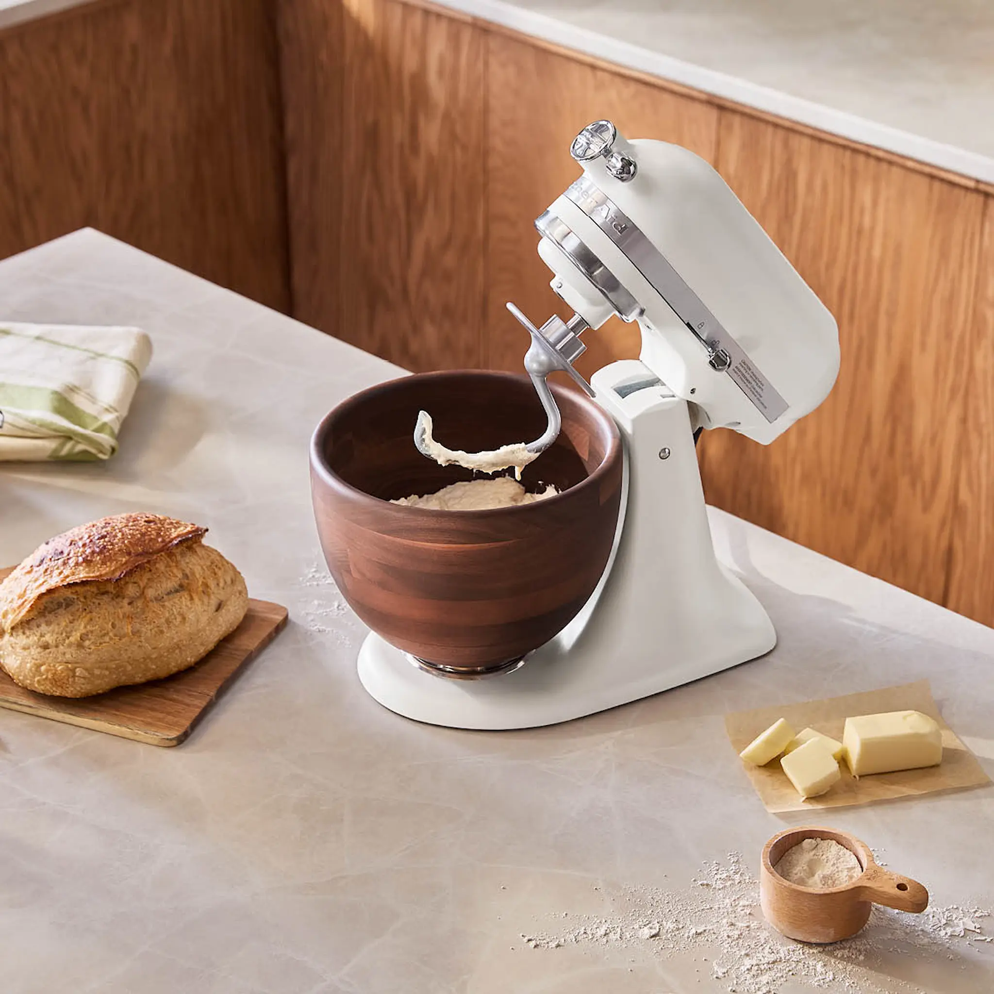 KitchenAid KitchenAid Artisan Yleiskone 4,7 L 5KSM156WBEPL Porcelain