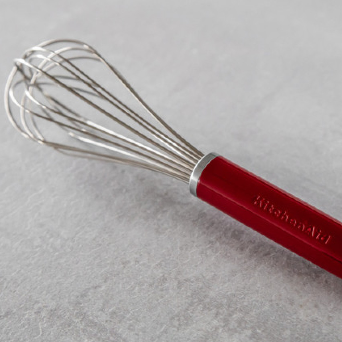 KitchenAid Core ballongvisp 27,5 cm empire red