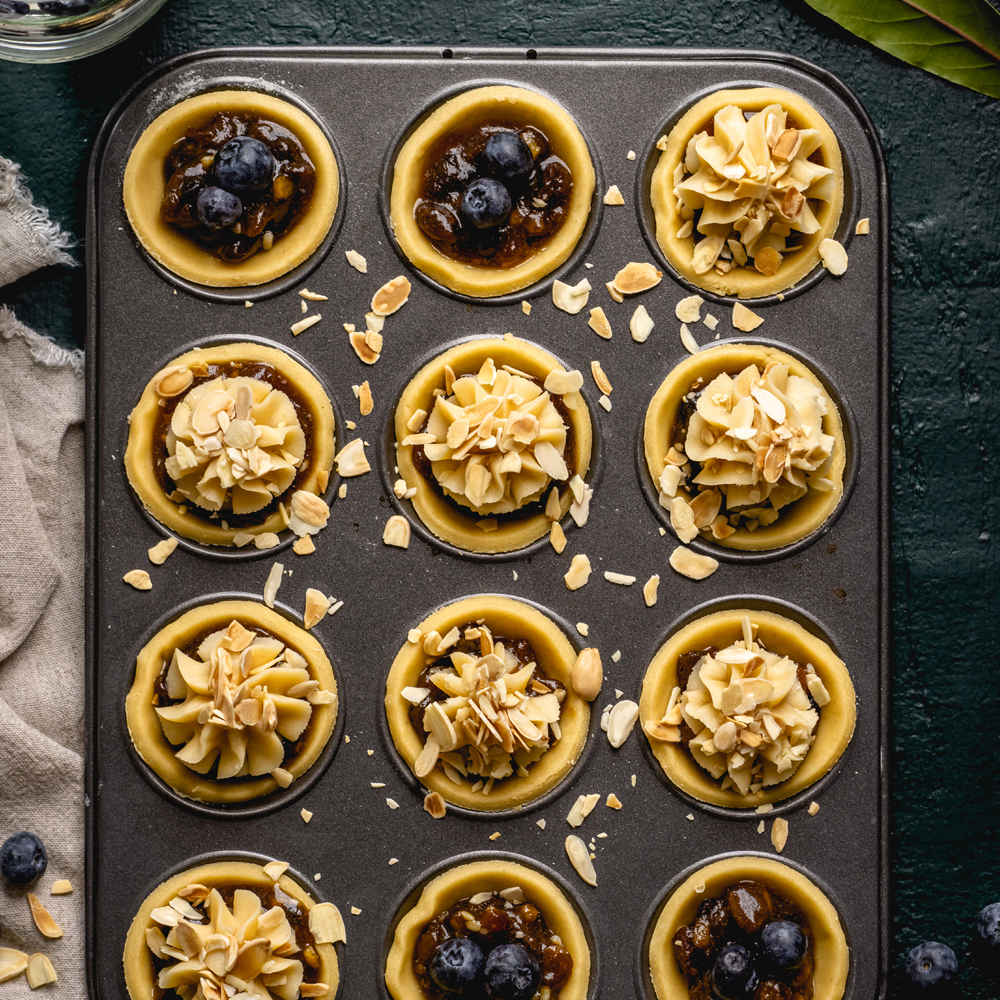 MasterClass Muffinsform för 12 små muffins