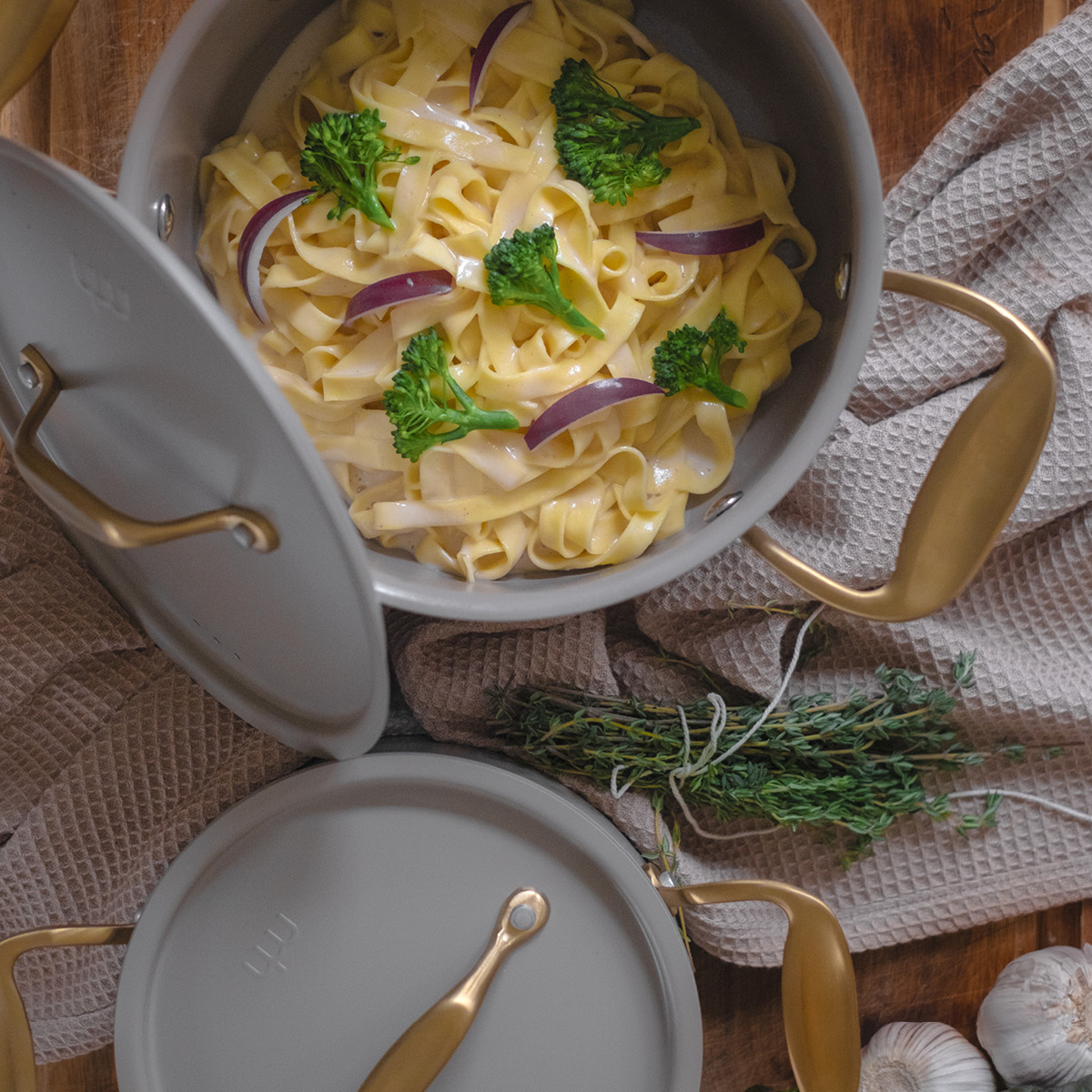 Modern House Sky gryte 1,6L latte