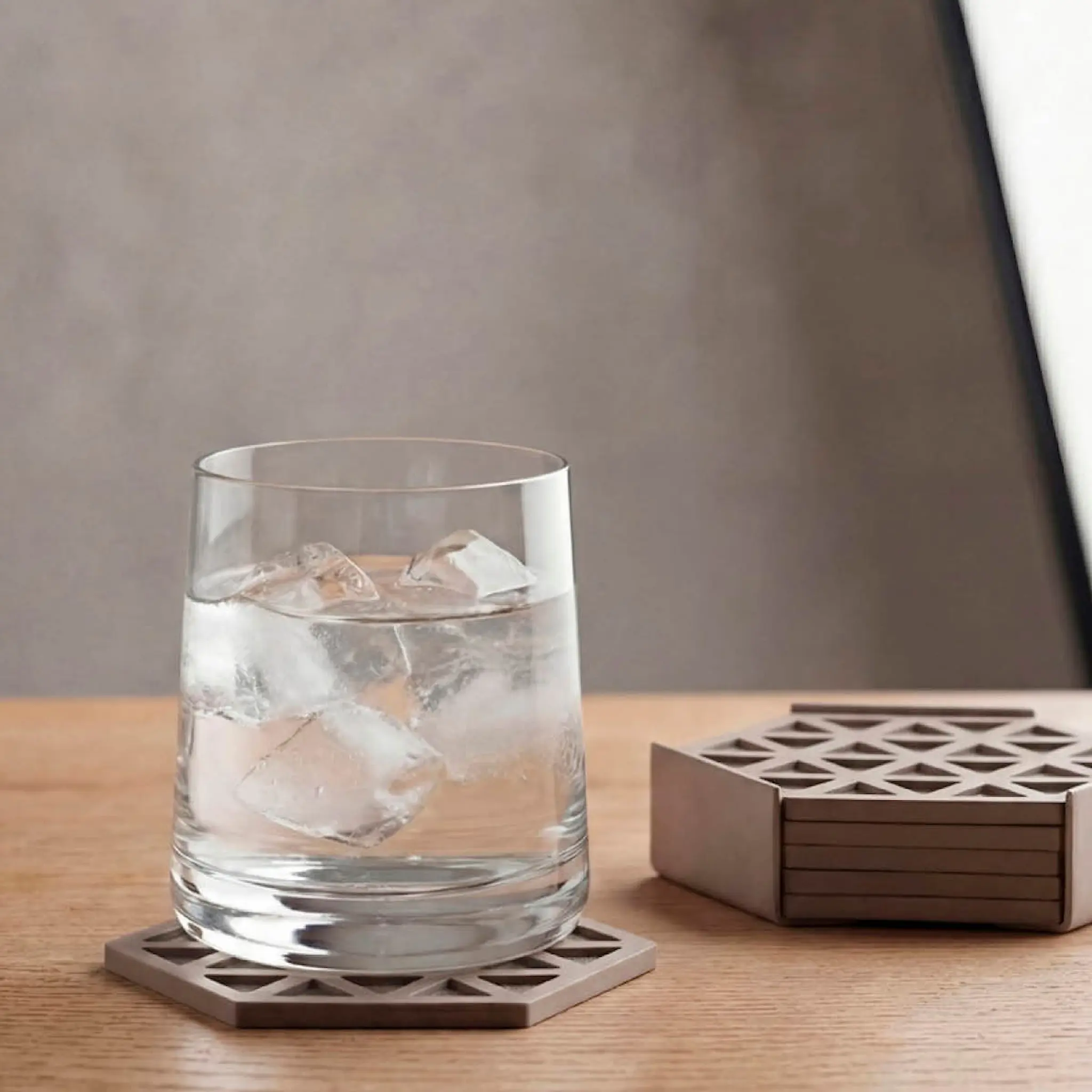 Zone Denmark Triangles glasunderlägg 6-pack svart