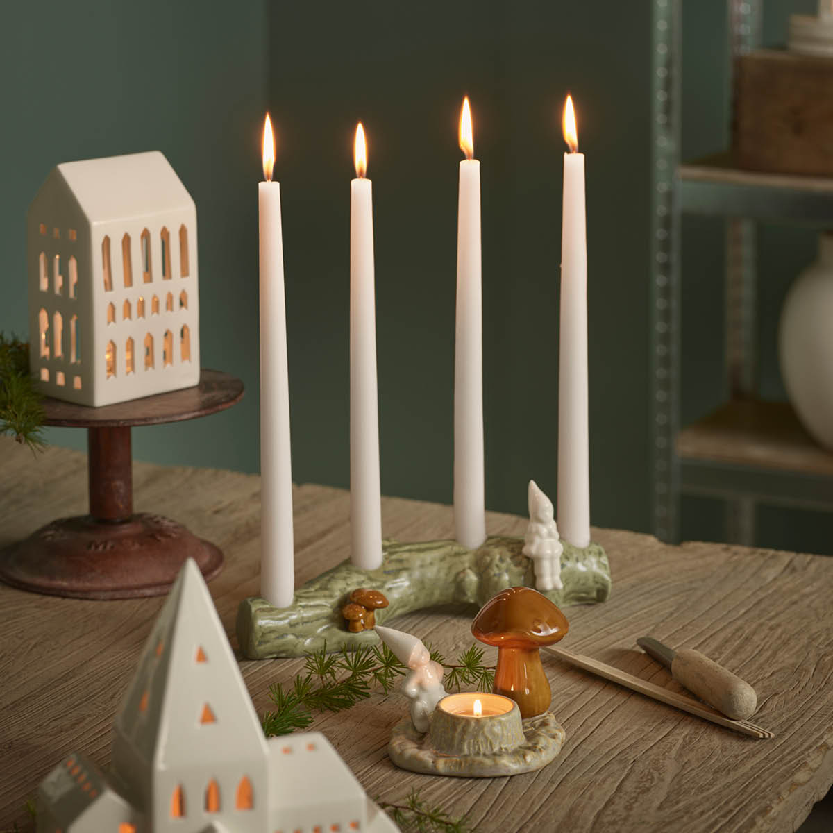 Kähler Christmas Tales adventsstake H10 cm hvit