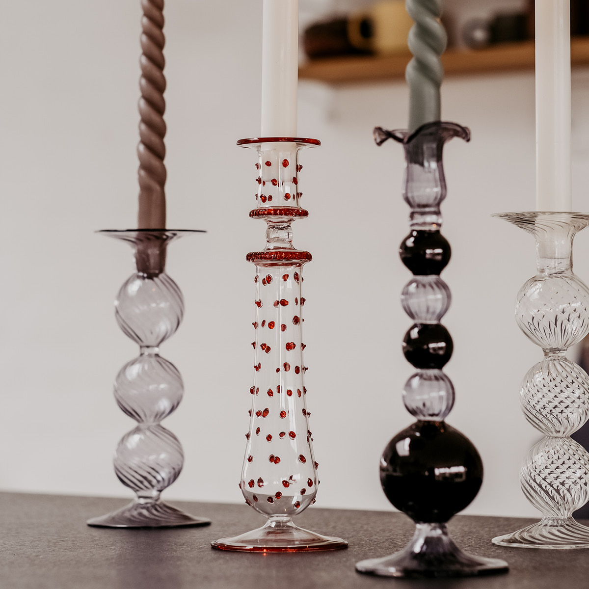 Moonlight Copenhagen Swirl ljusstake 22 cm grå