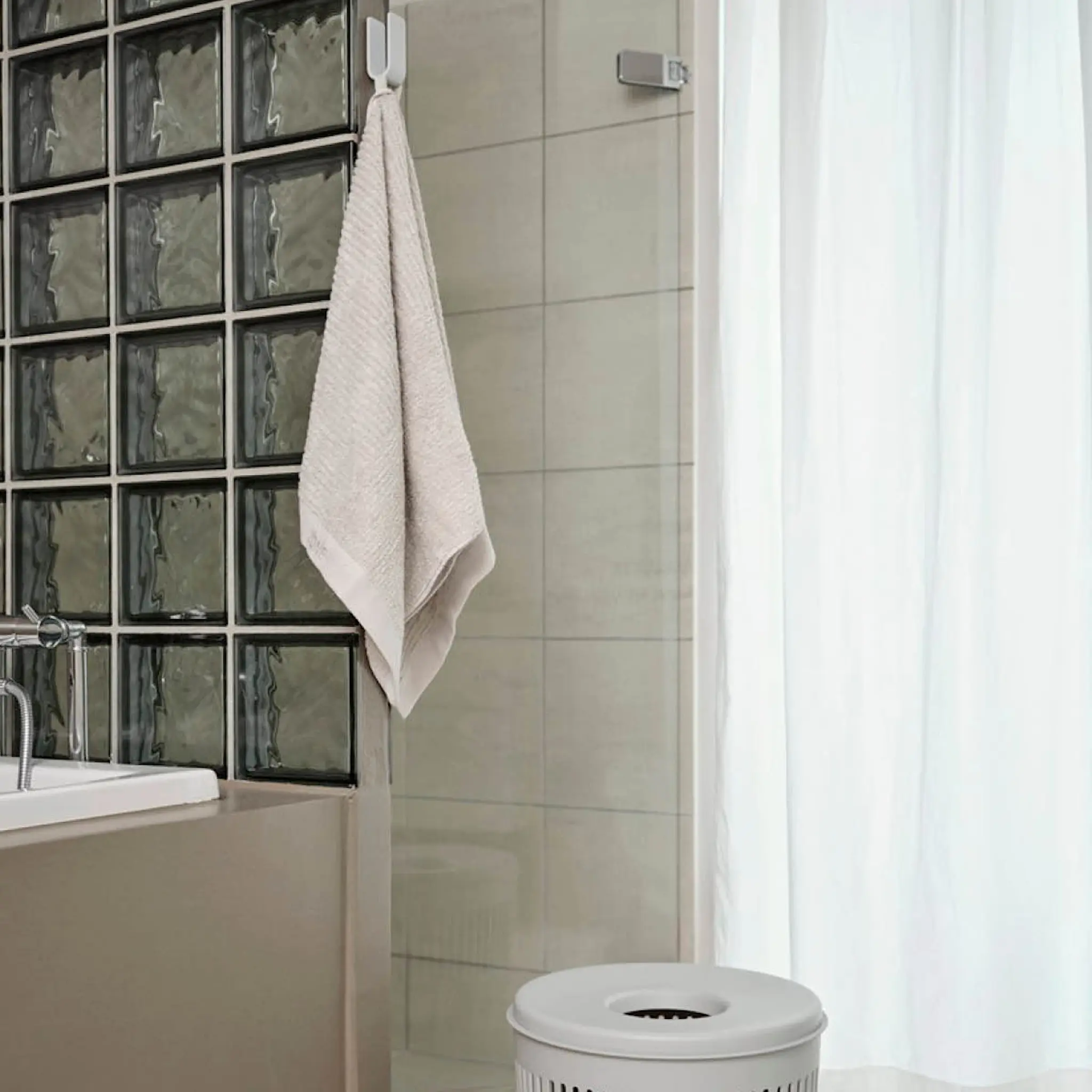 Zone Denmark Classic pyyhe 50x100 cm vaaleanharmaa