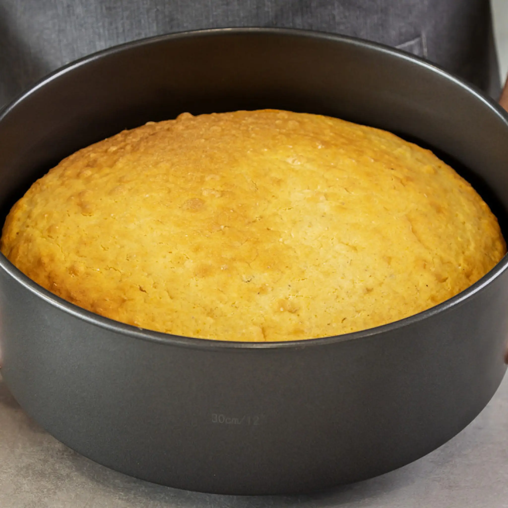 MasterClass Non-stick hög bakform 30 cm 5 L