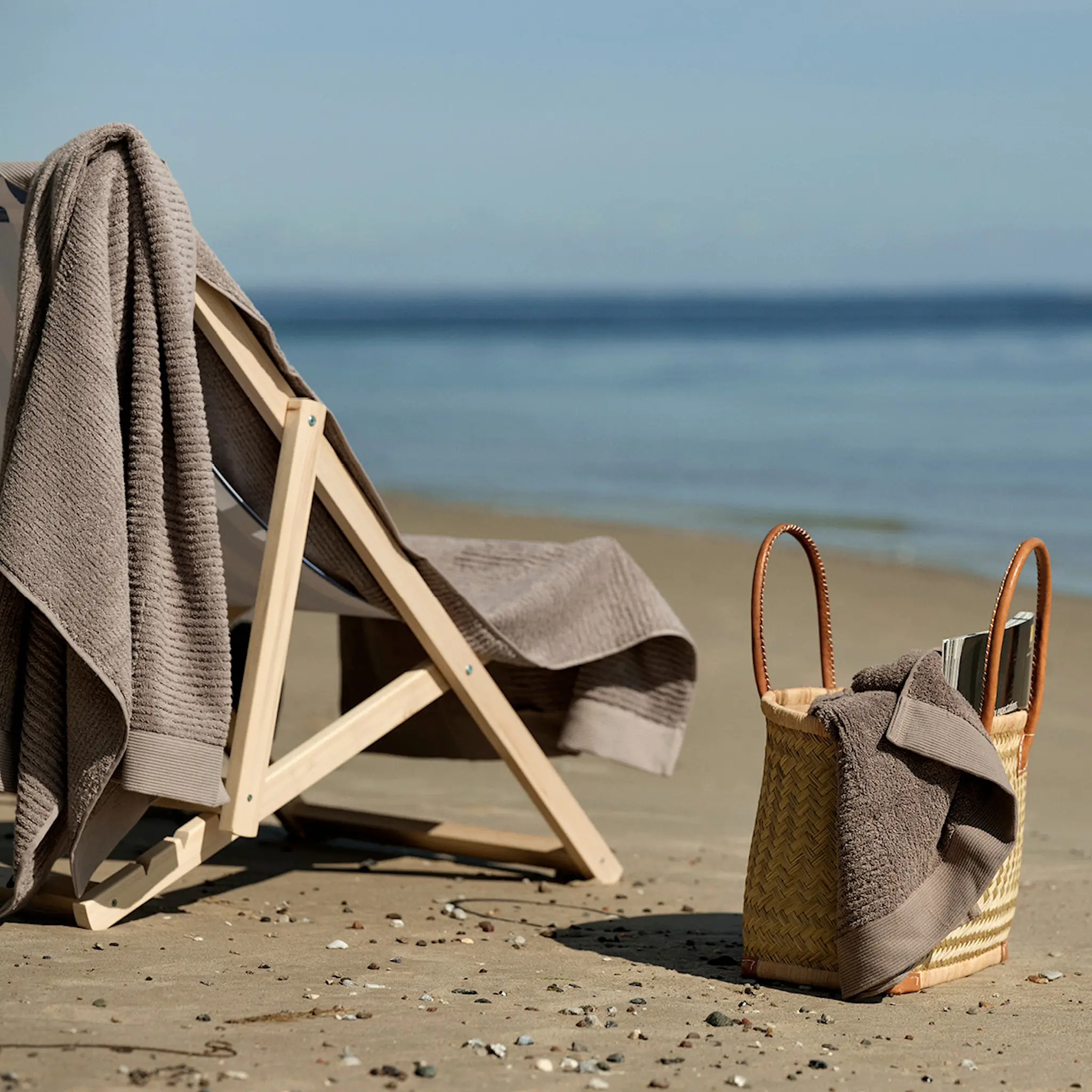 Zone Classic badhandduk 140x70 cm taupe