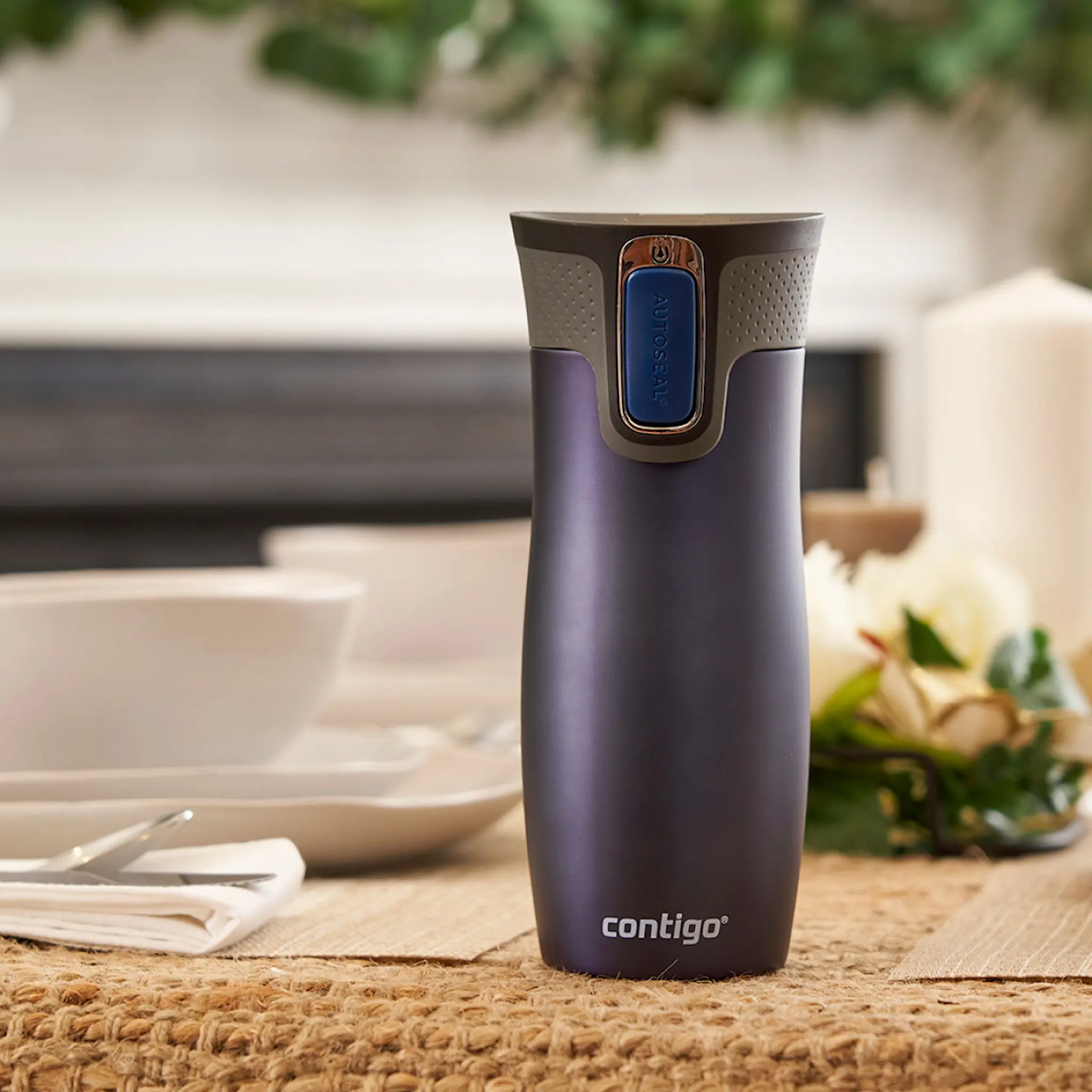 Contigo West Loop termosmugg vakuum 47 cl Blå matt