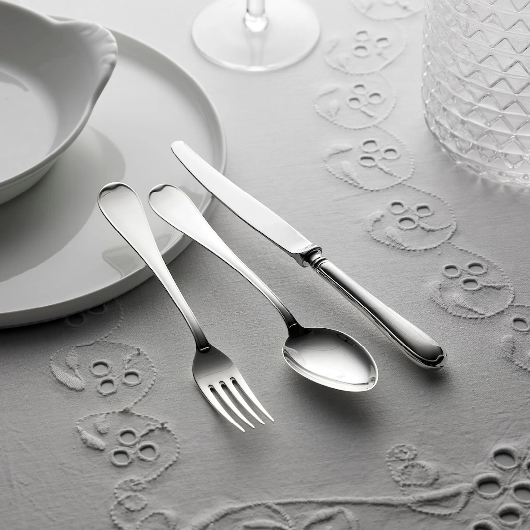 Gense Svensk dessertsked 17,8 cm 830