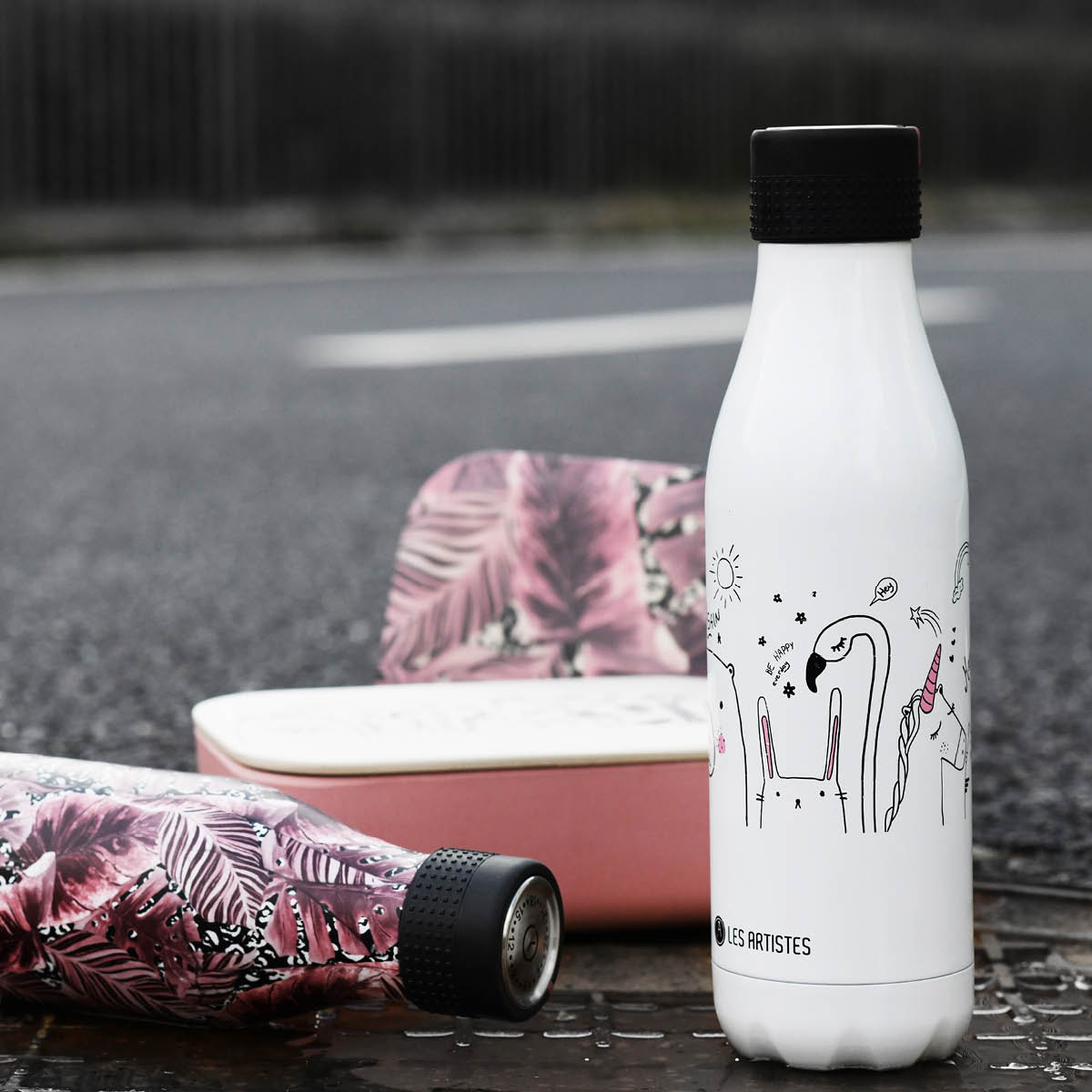 Les Artistes Bottle Up Design termoflaske 0,5L hvit/svart/rosa