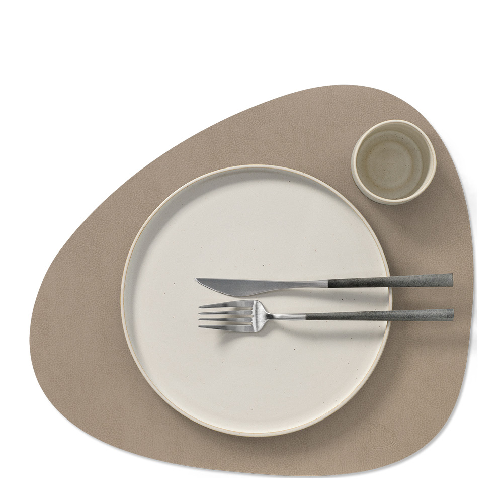 LIND DNA Leather Serene Curve bordbrikke L 37x44 cm mole grey