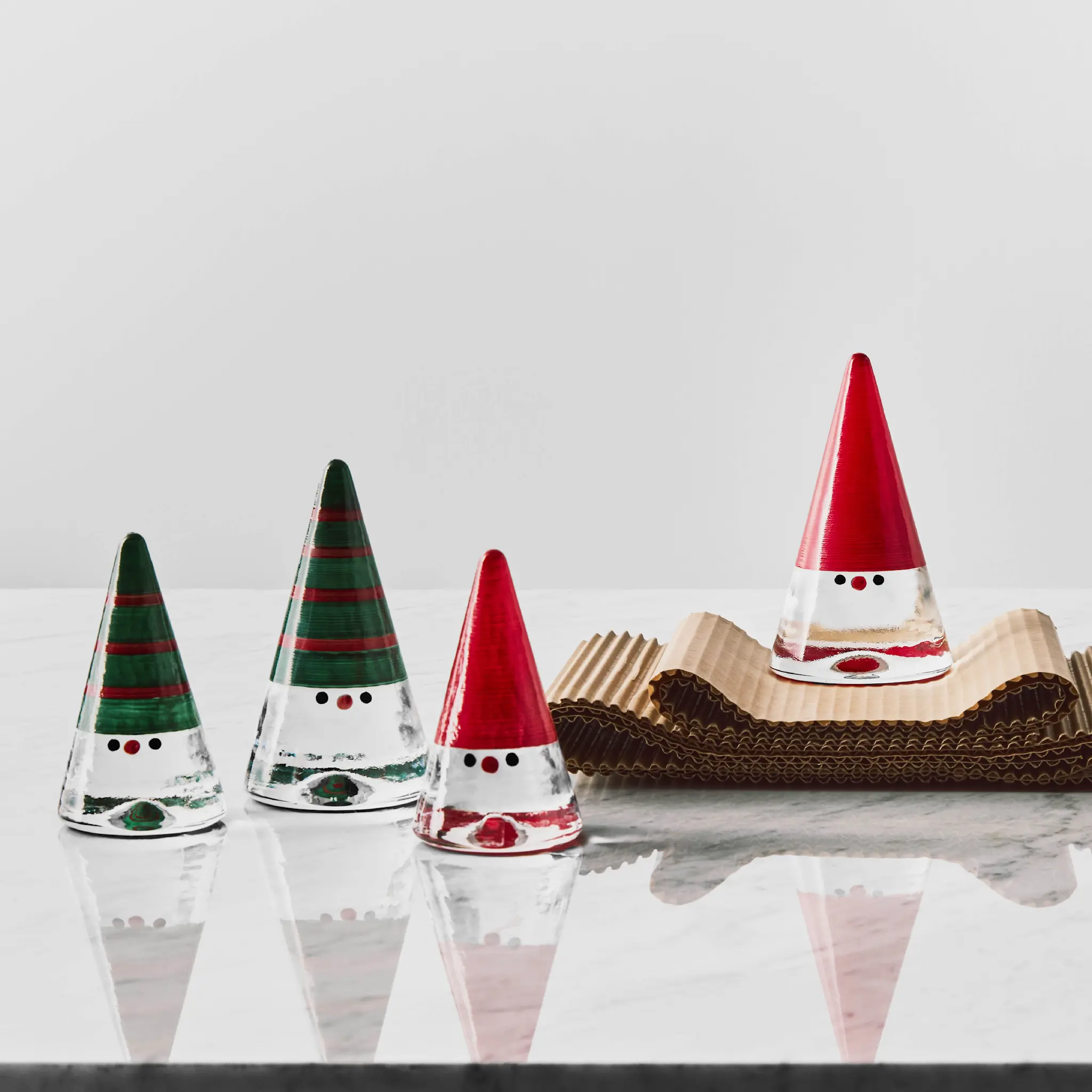 Kosta Boda Noel tomte 15 cm grön
