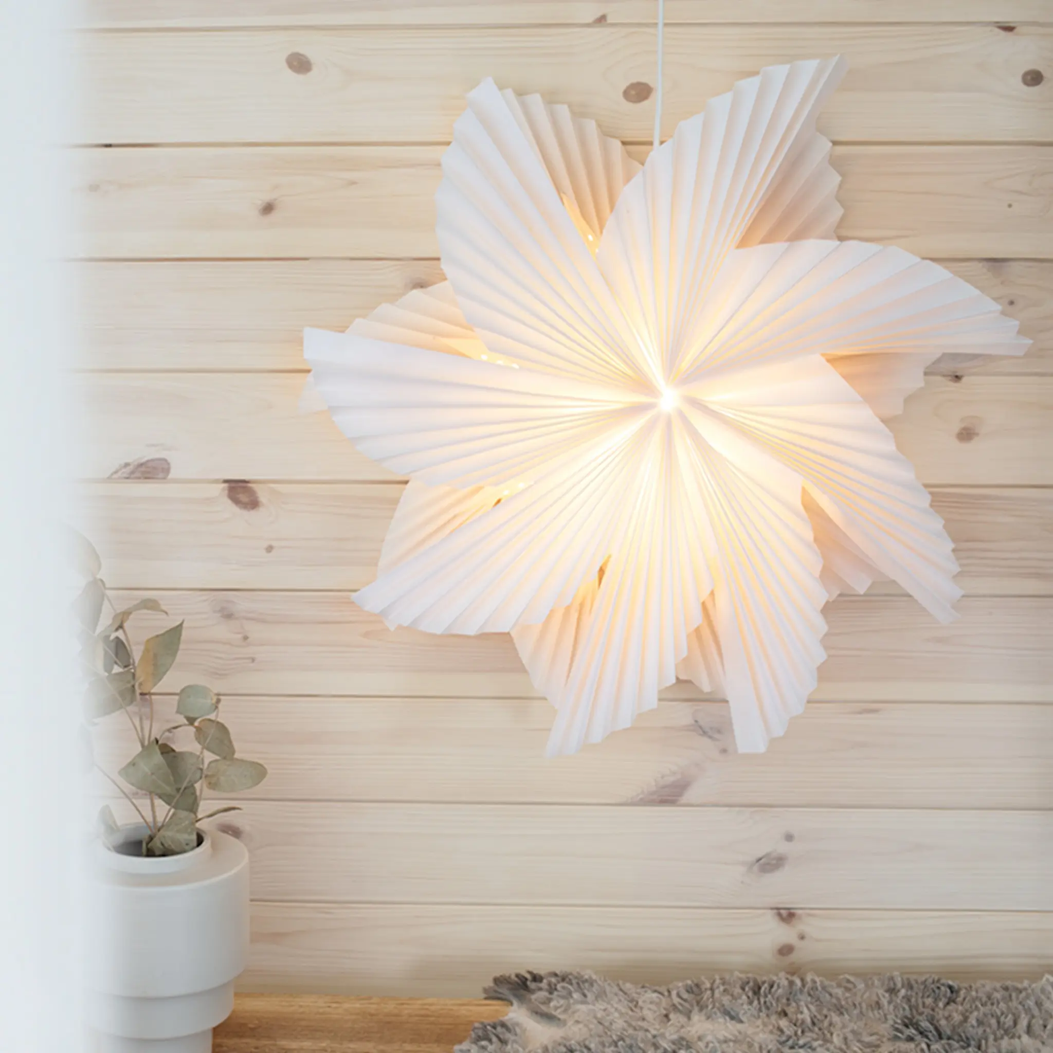 Markslöjd Noomi julstjärna 60 cm vit