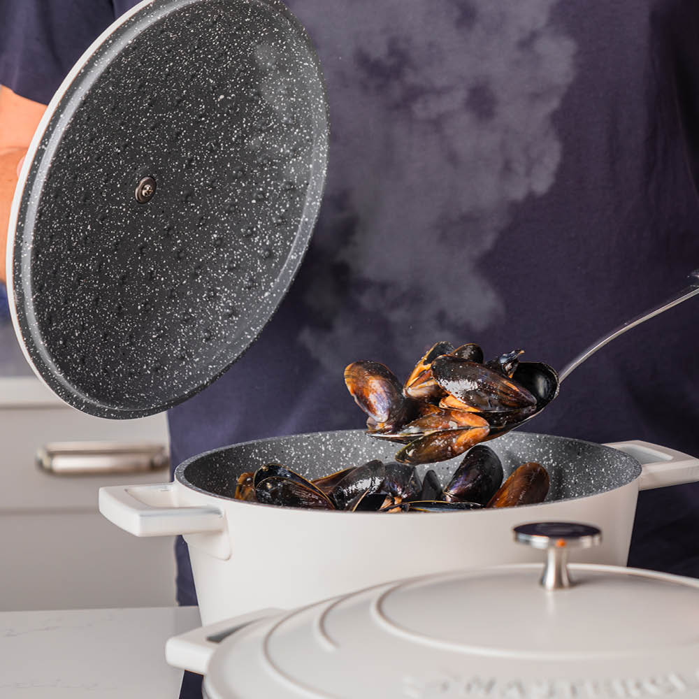 MasterClass Cast Aluminium gryta 4 L creme