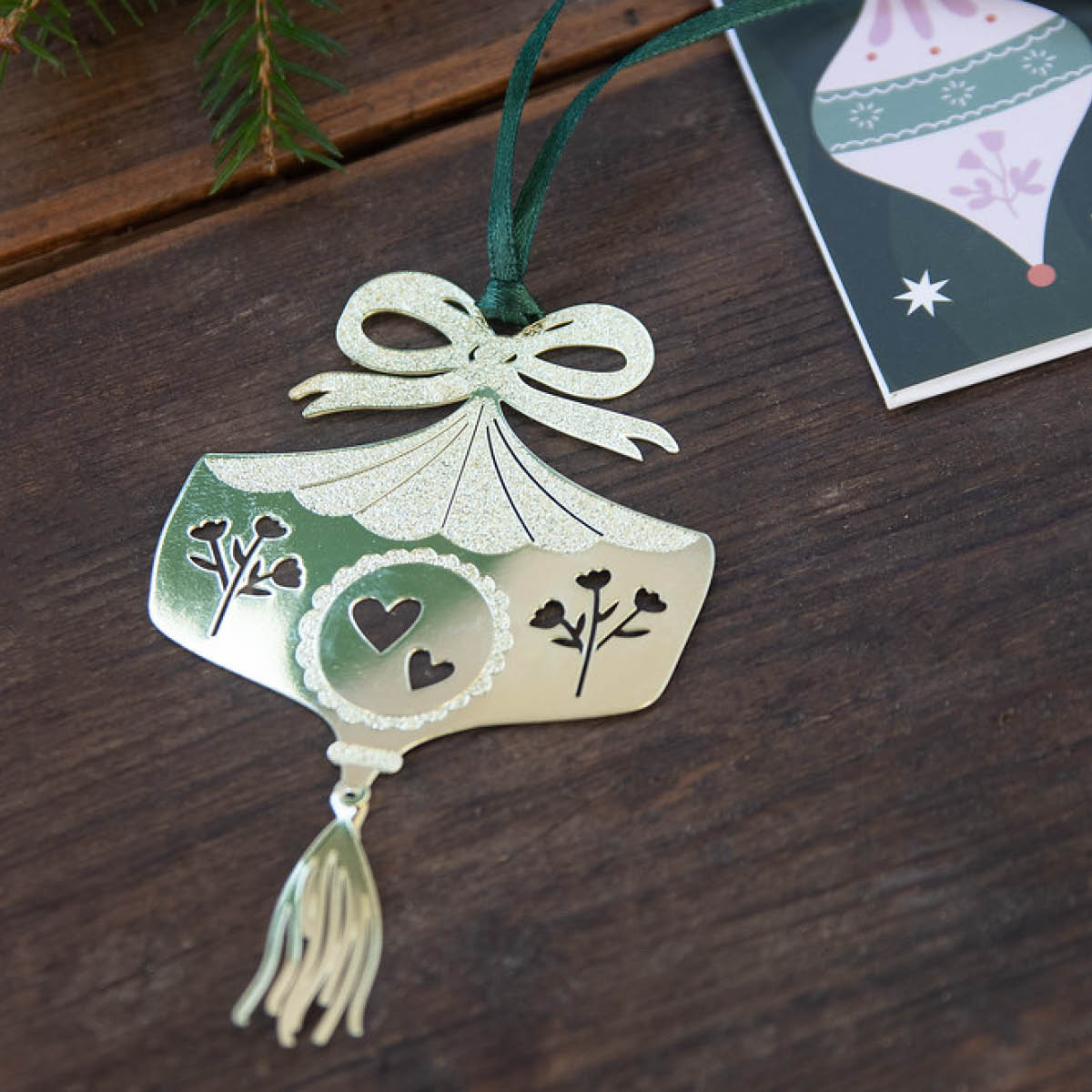 Pluto Ornaments hengende dekorasjon 7,5 cm gull