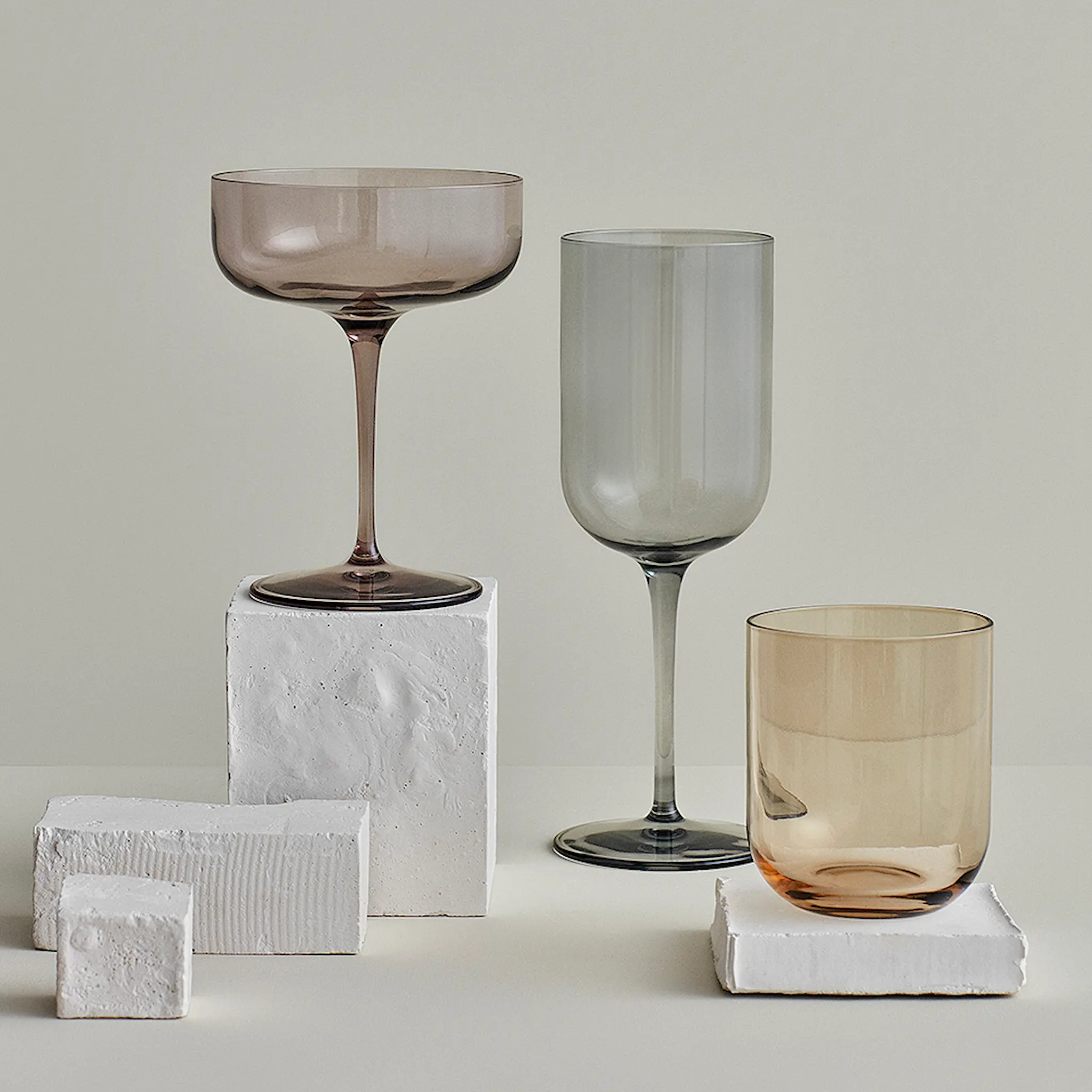 Blomus Fuum Rödvinsglas 22 cm 4-pack Smoke