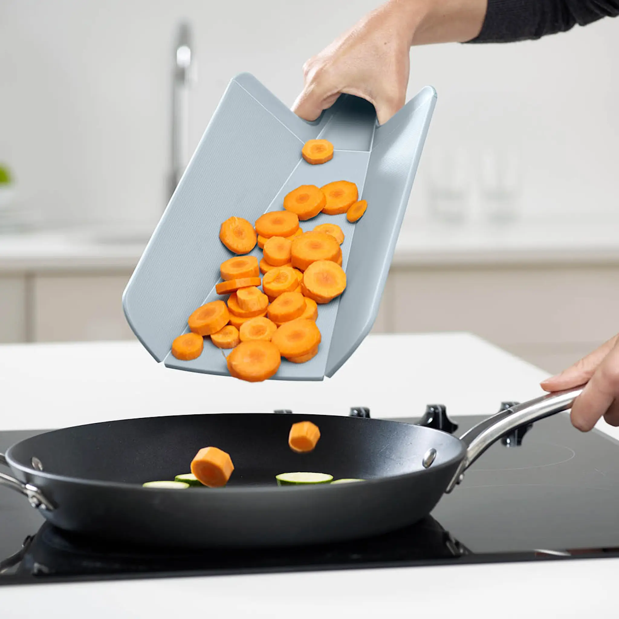 Joseph Joseph Chop2Pot Skärbräda 2-Pack Blåtoner