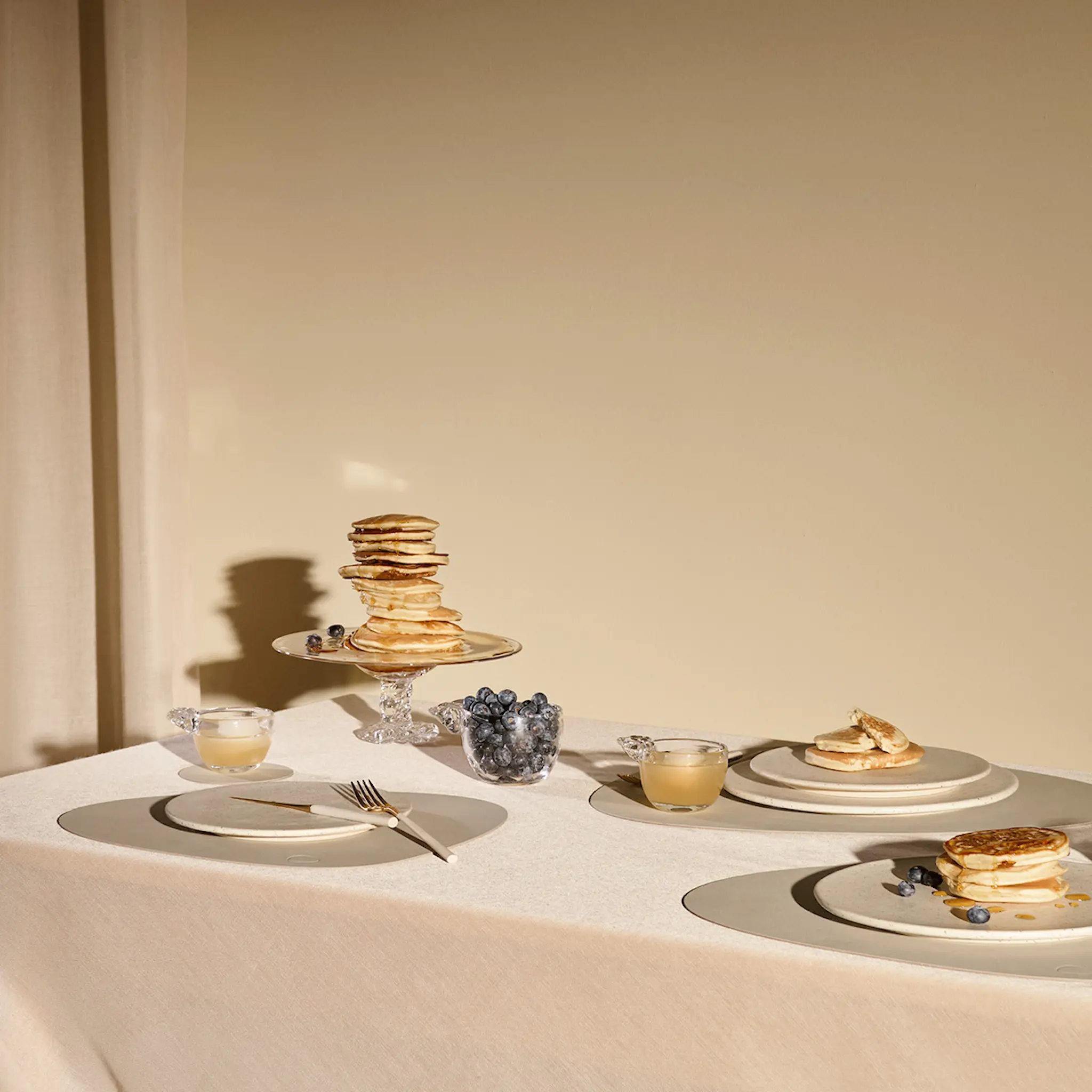 LIND DNA Curve Nupo Pöytätabletti 37x44 cm Linen